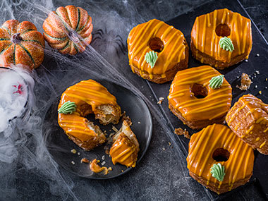 Pumpkin Yumnuts
