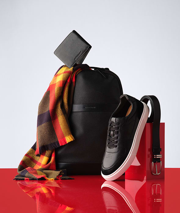 Assorted Christmas gift ideas for him