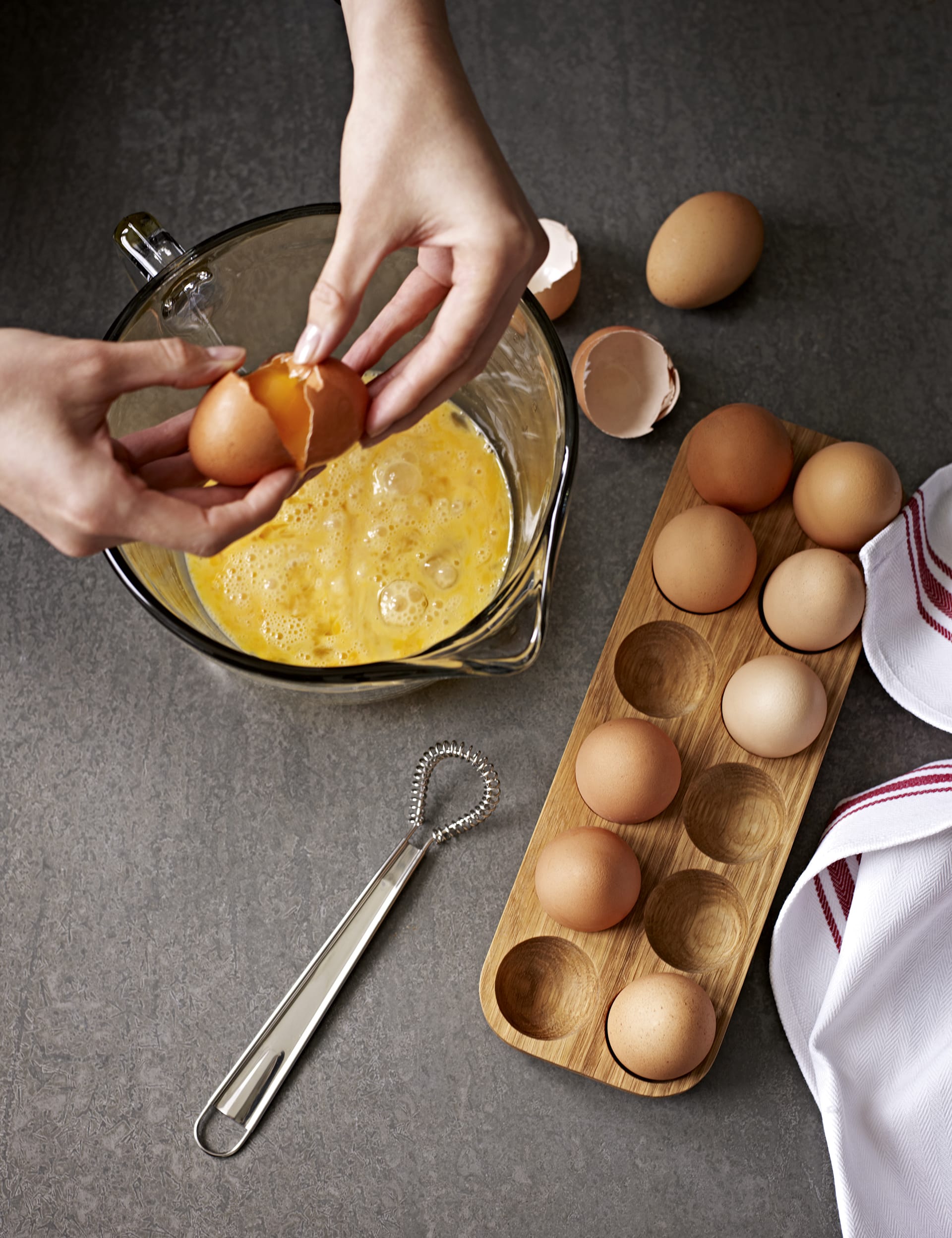 Oakwood Egg Holder Image 1 of 2