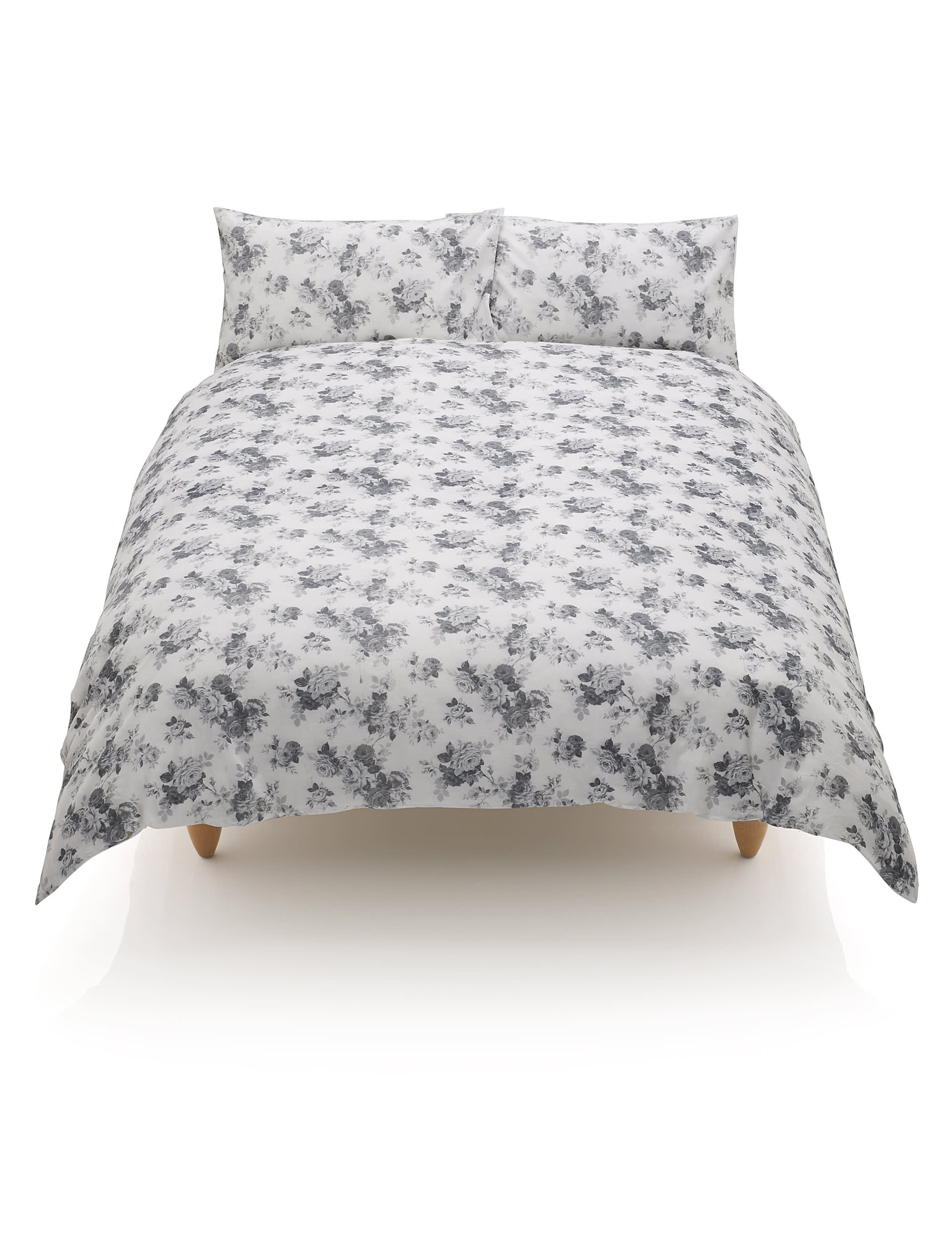 Keep Cool and Sleepwell Classic Floral Bedding Set Image 1 of 2