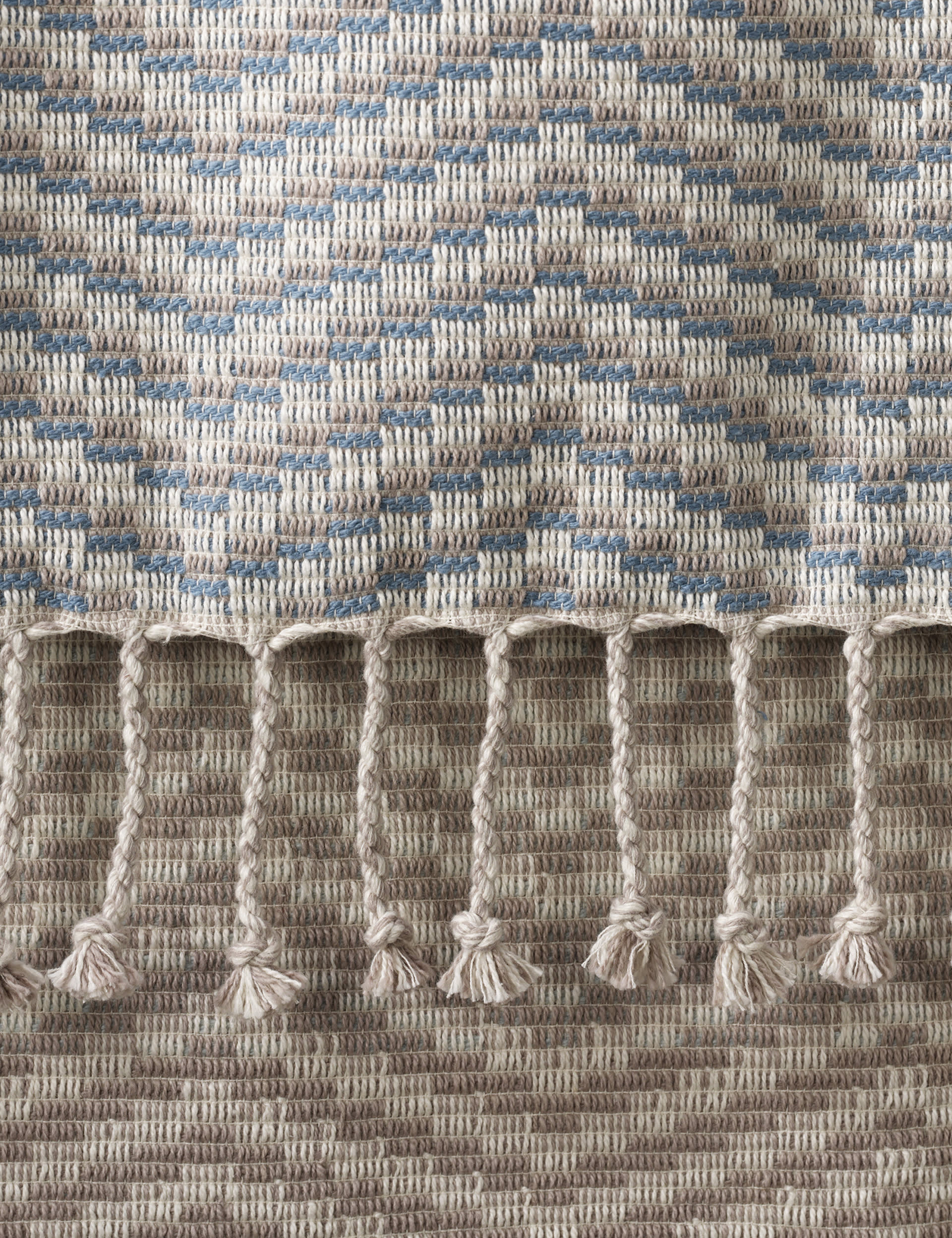 Zig Zag Woven Throw Image 2 of 4