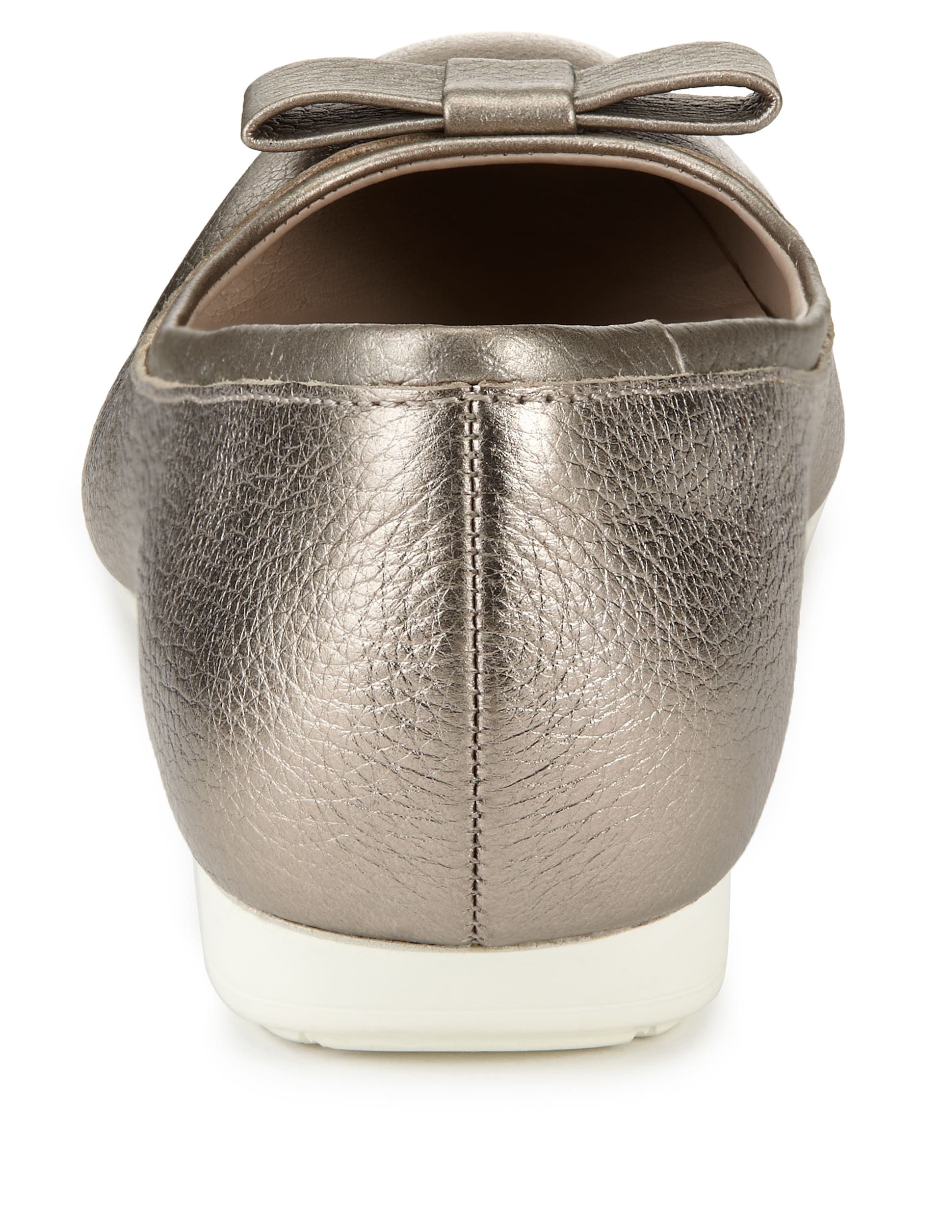 Leather Bow Pumps Image 2 of 4