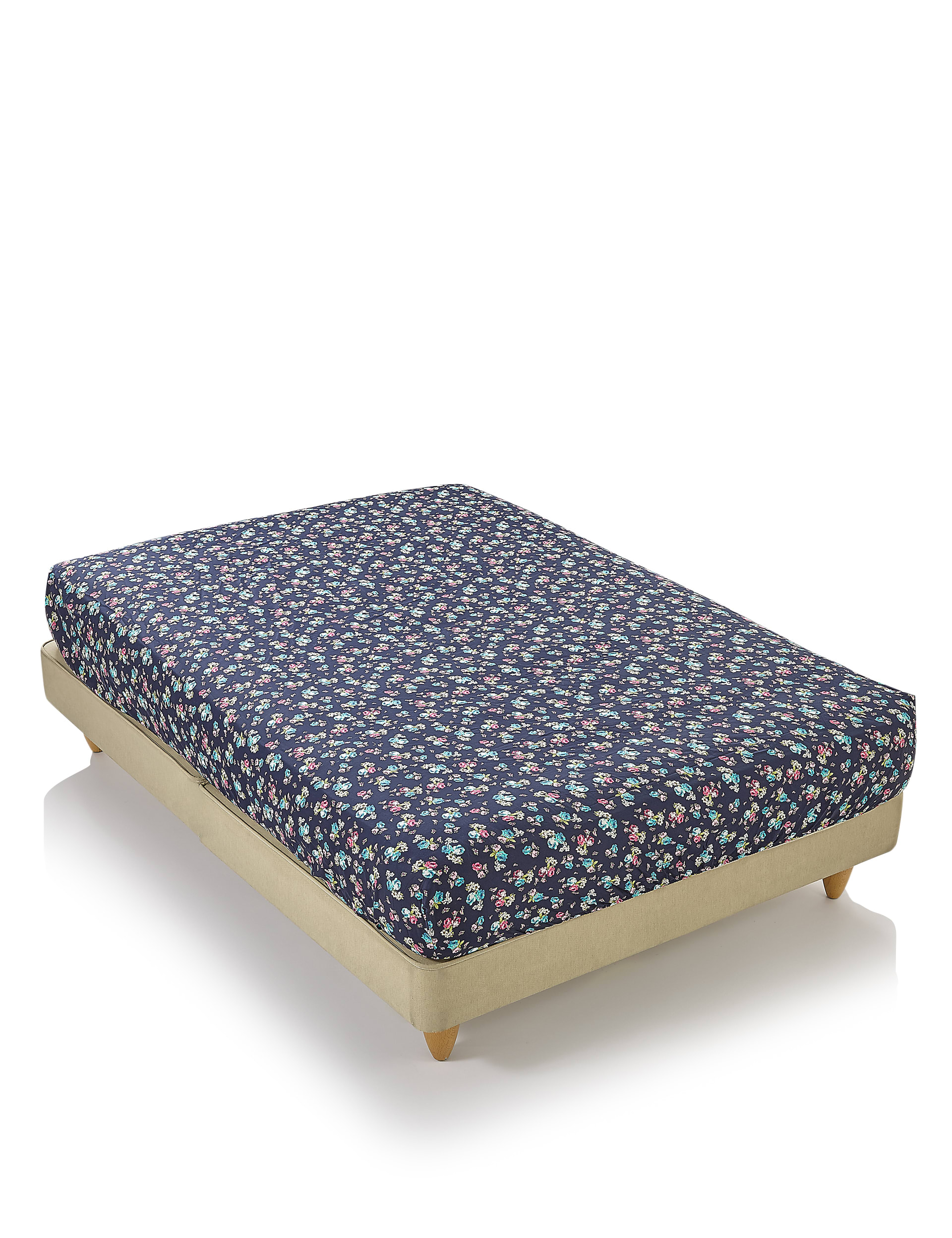 Cara Floral Fitted Sheet Image 1 of 2