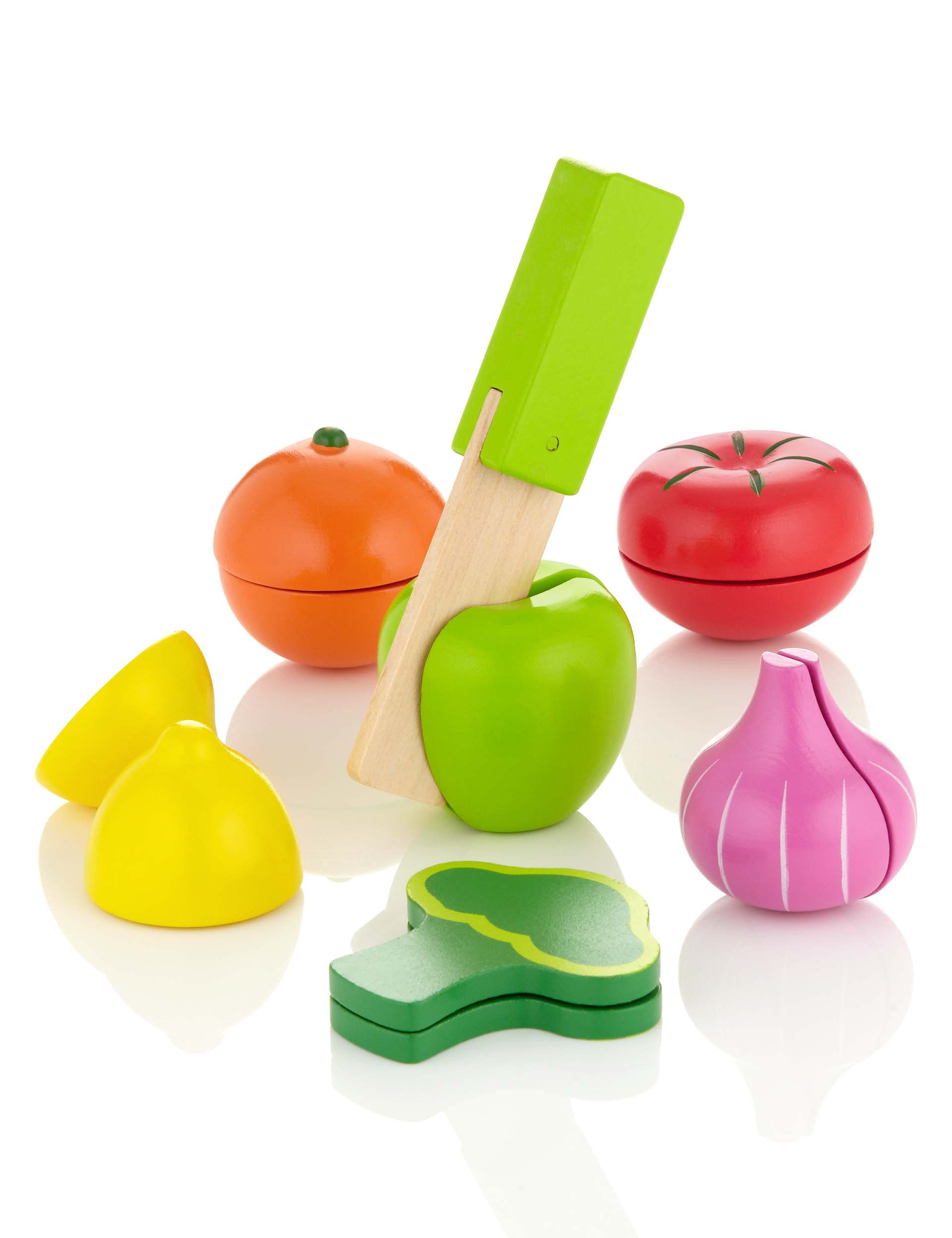 Wooden Fruit & Veg Toy Image 1 of 2
