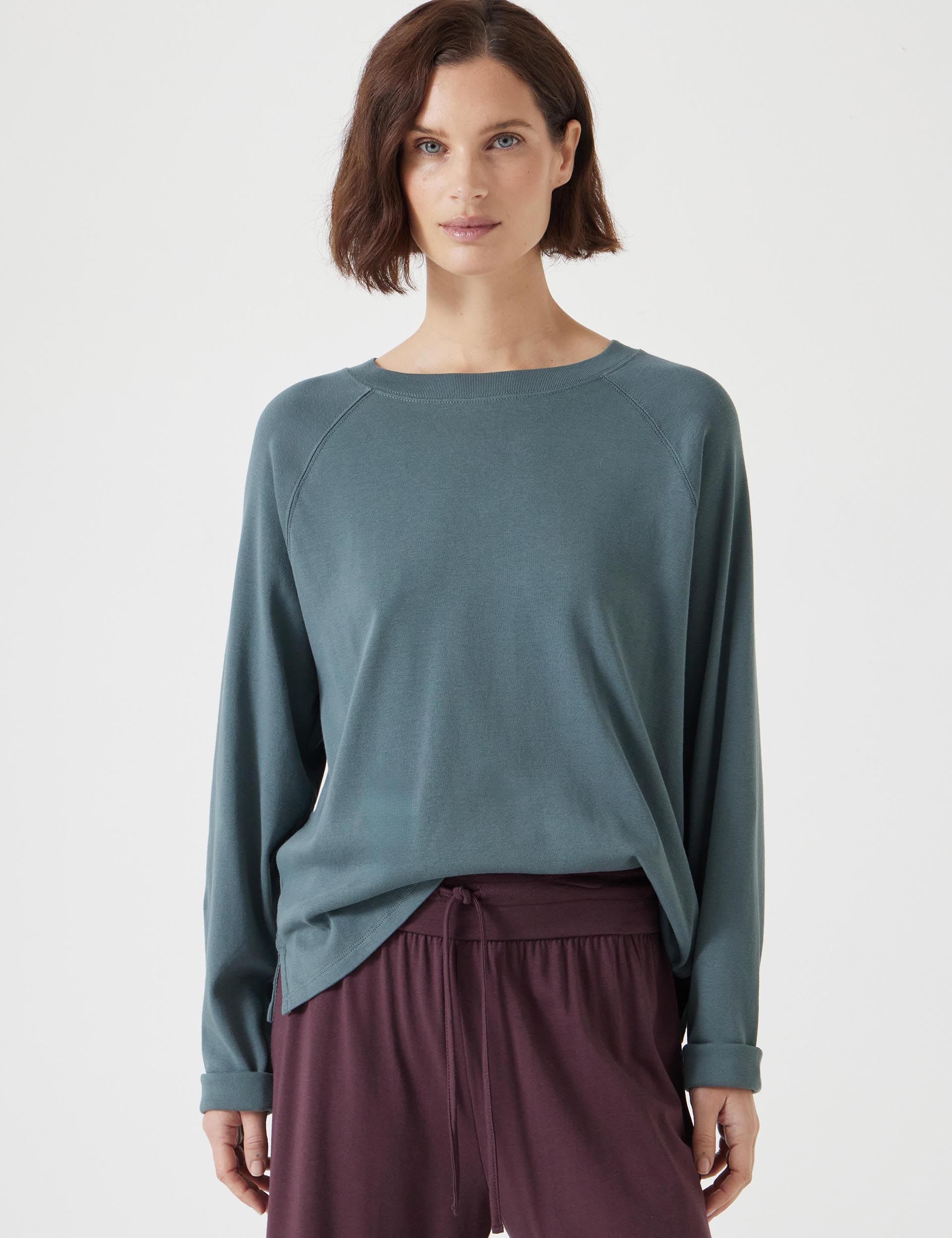 U-Neck Raglan Top main image 1