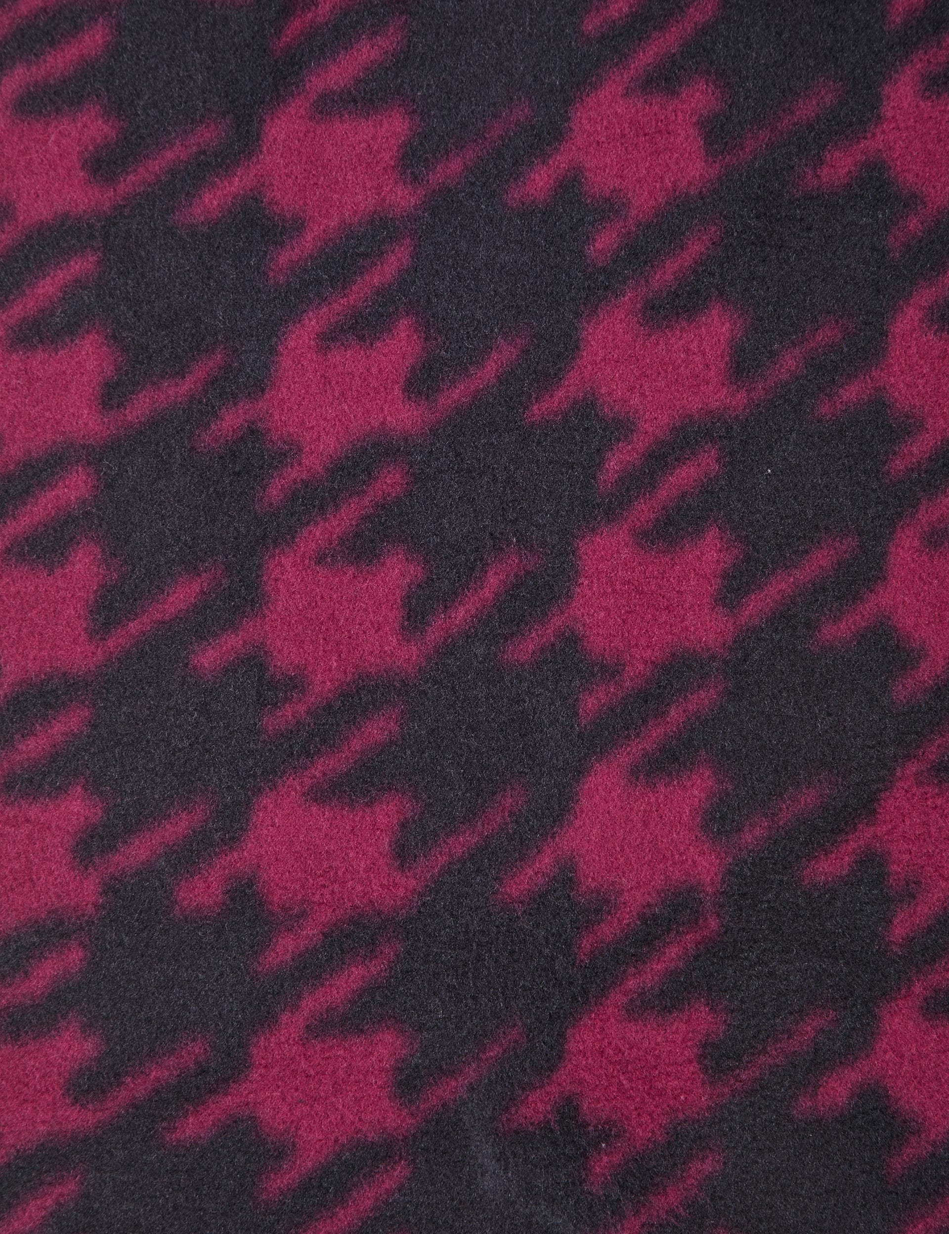 Dogtooth Print Scarf & Fleece Gloves Set Image 2 of 4