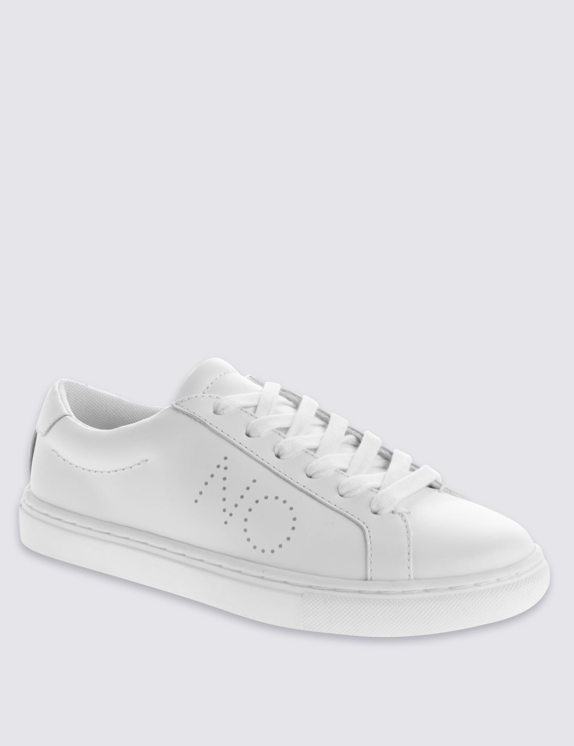 The Helen Trainers Image 2 of 7