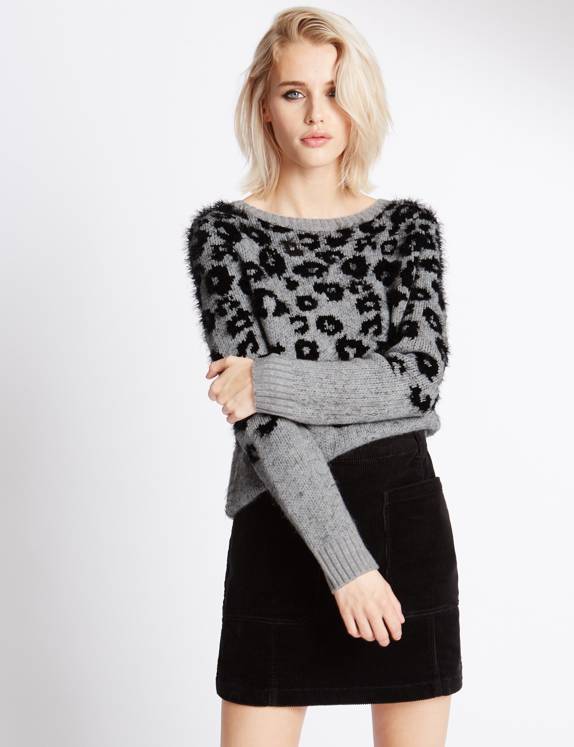 Fluffy leopard print jumper hotsell