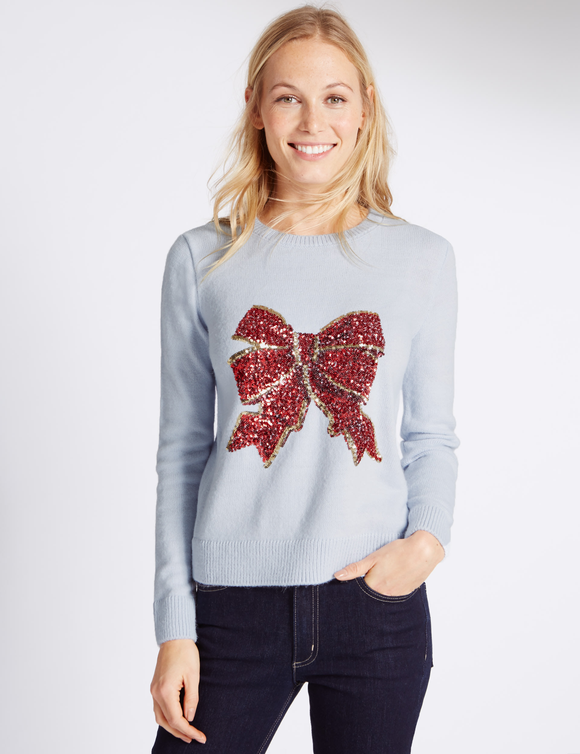 Christmas jumper white with red bow hotsell