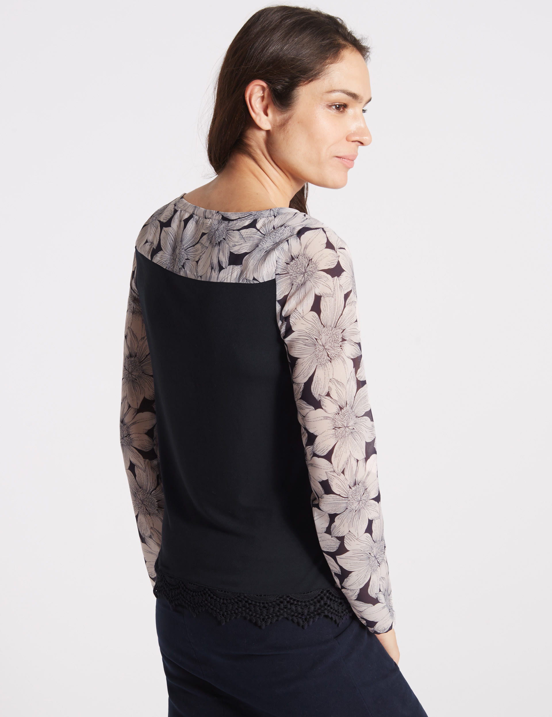 Daisy Floral Print Long Sleeve Jersey Top Image 2 of 5