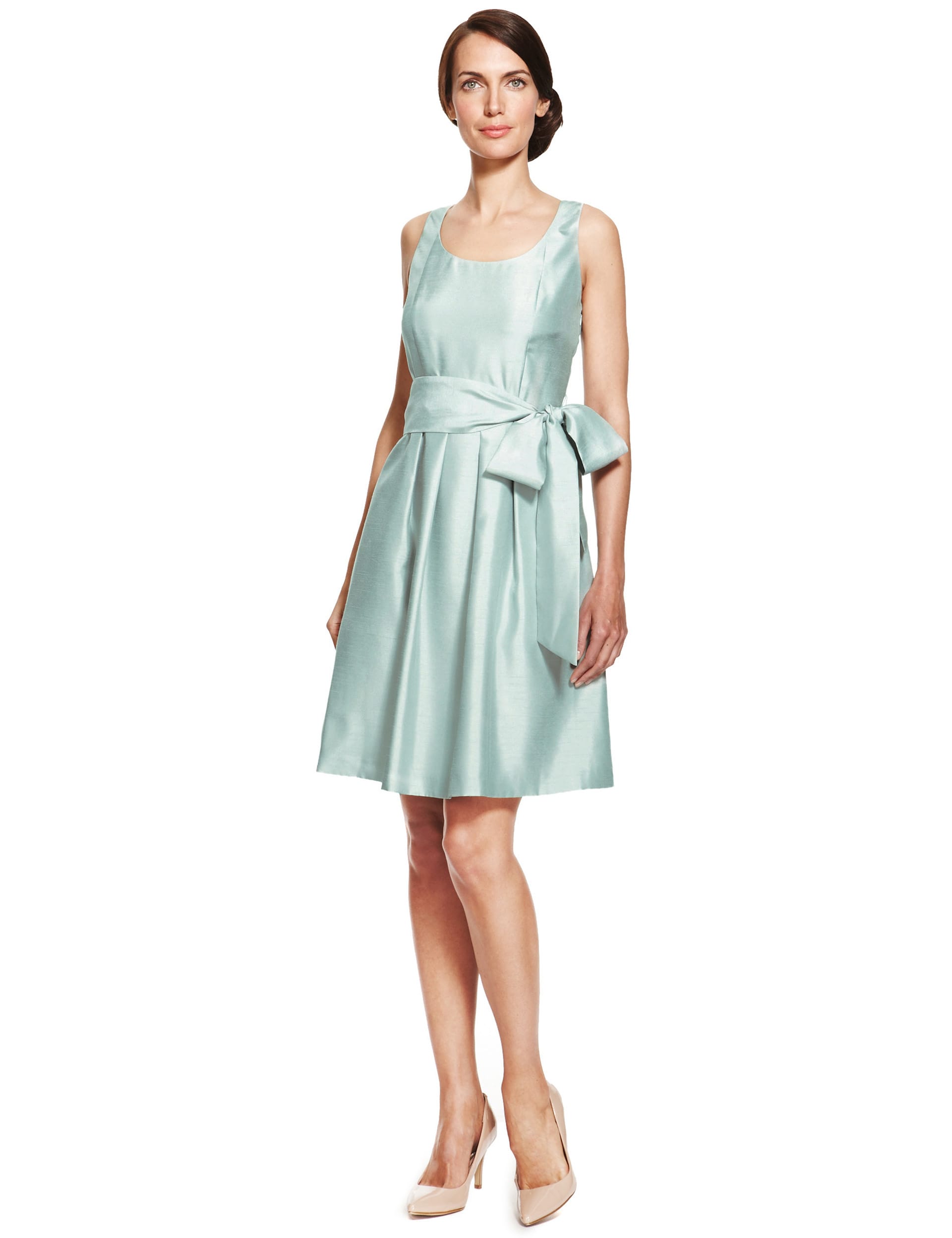 Scoop Neck Belted Prom Dress ONLINE ONLY Image 2 of 6