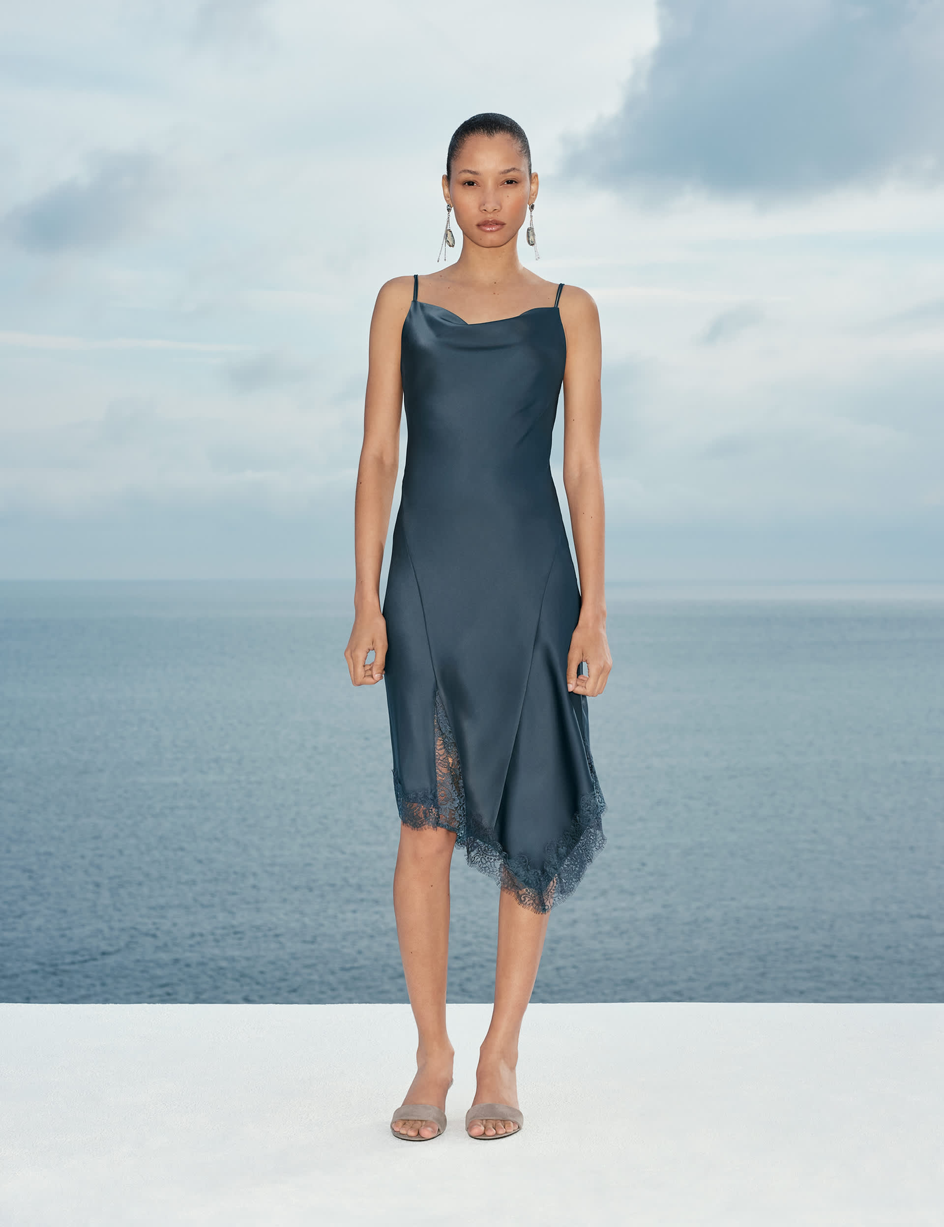 Ideas for a flattering 40th birthday dress for dinner and drinks | Mumsnet
