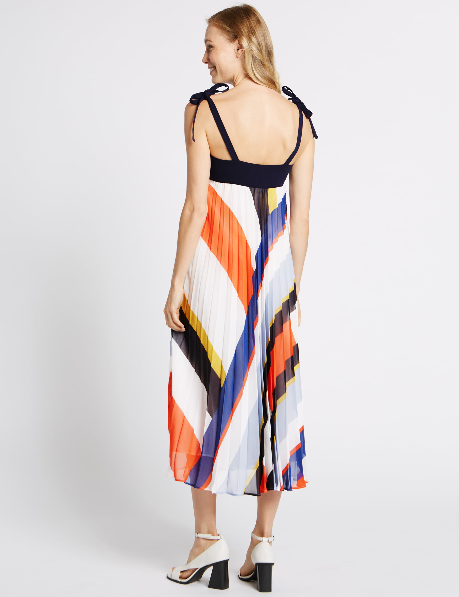 Printed Plisse Shift Midi Dress Image 2 of 6