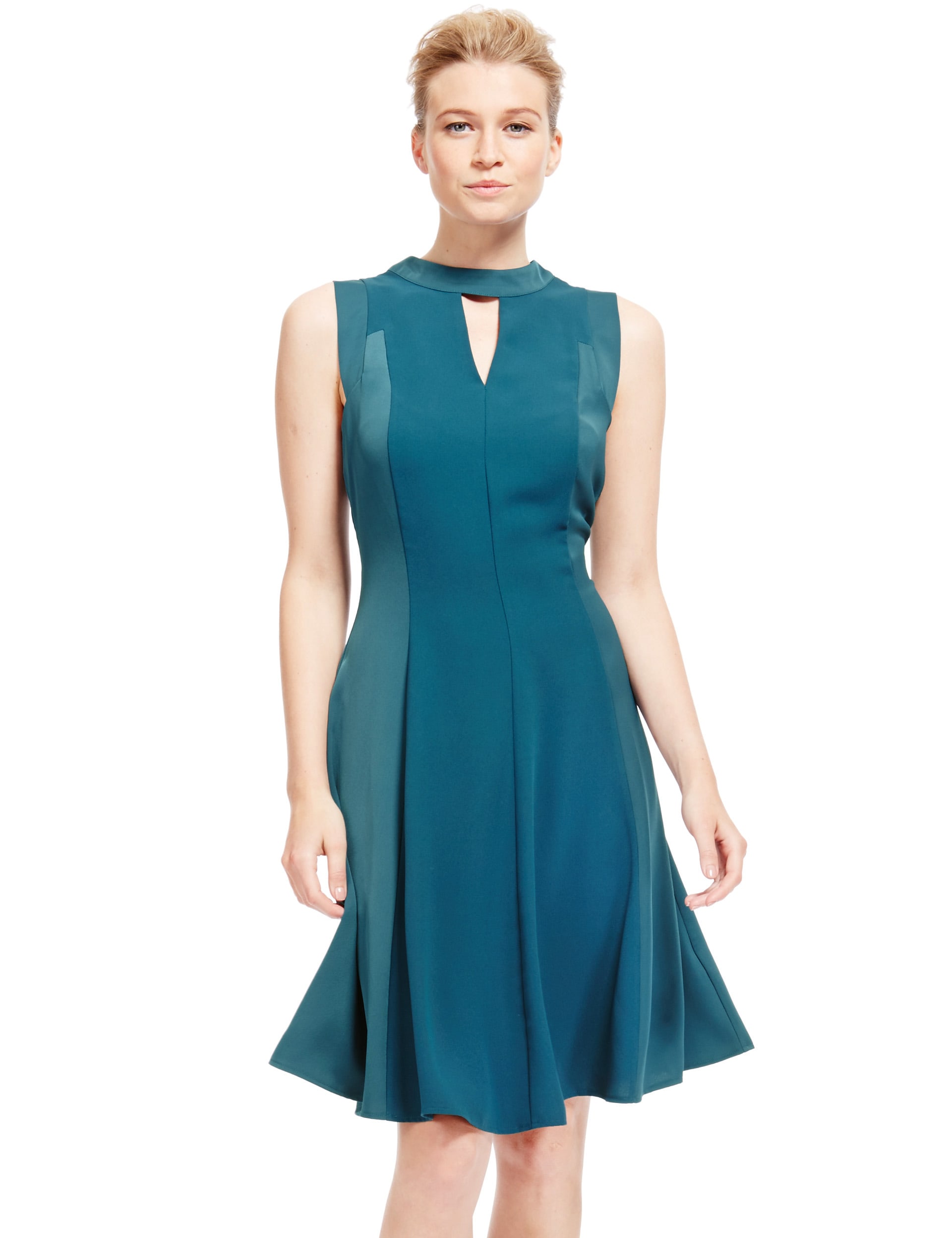 Sleeveless Swing Skater Dress Image 2 of 4