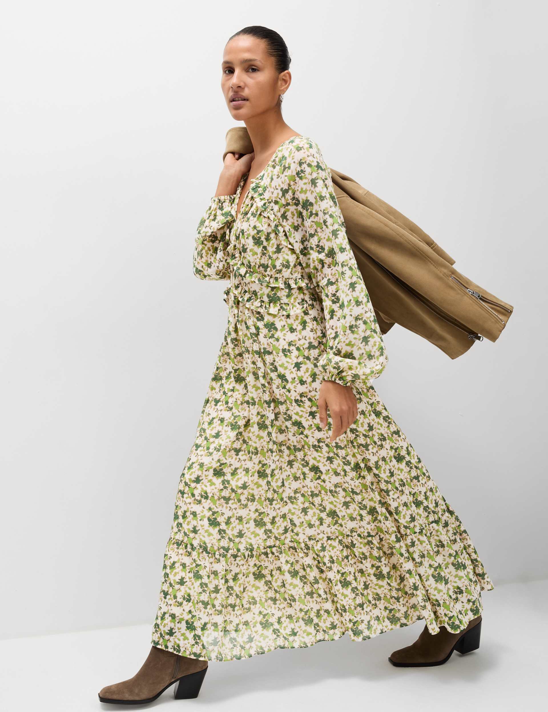M&S