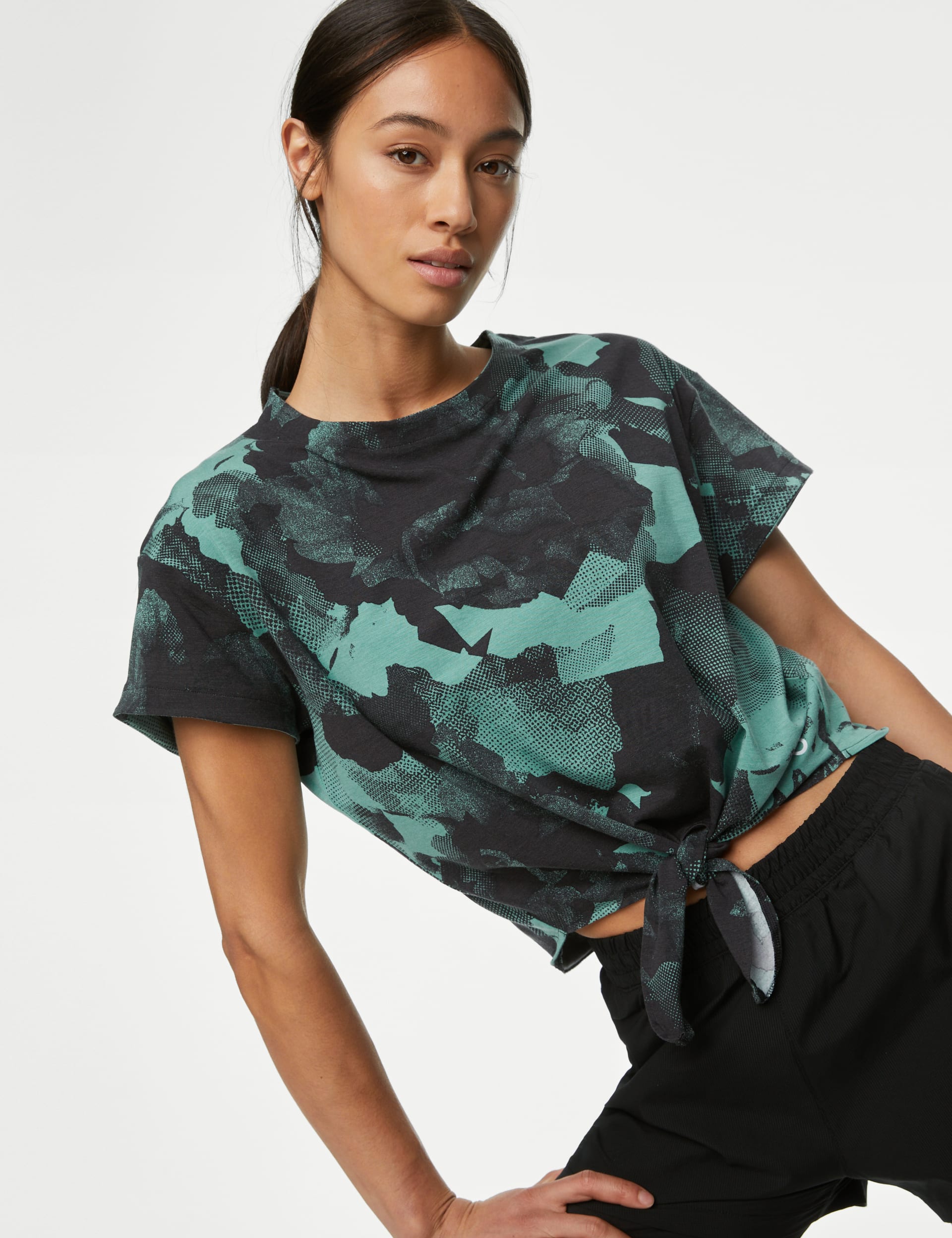 Printed Scoop Neck Tie Front Cropped Top