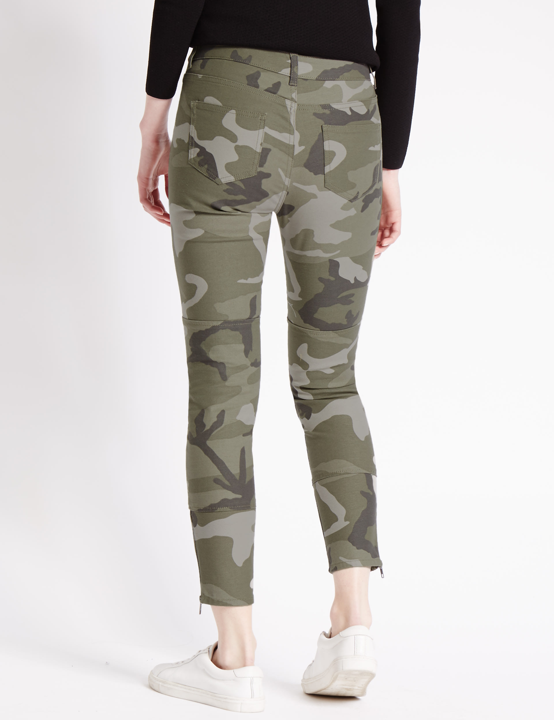 Camouflage Print Skinny Jeans Image 2 of 5