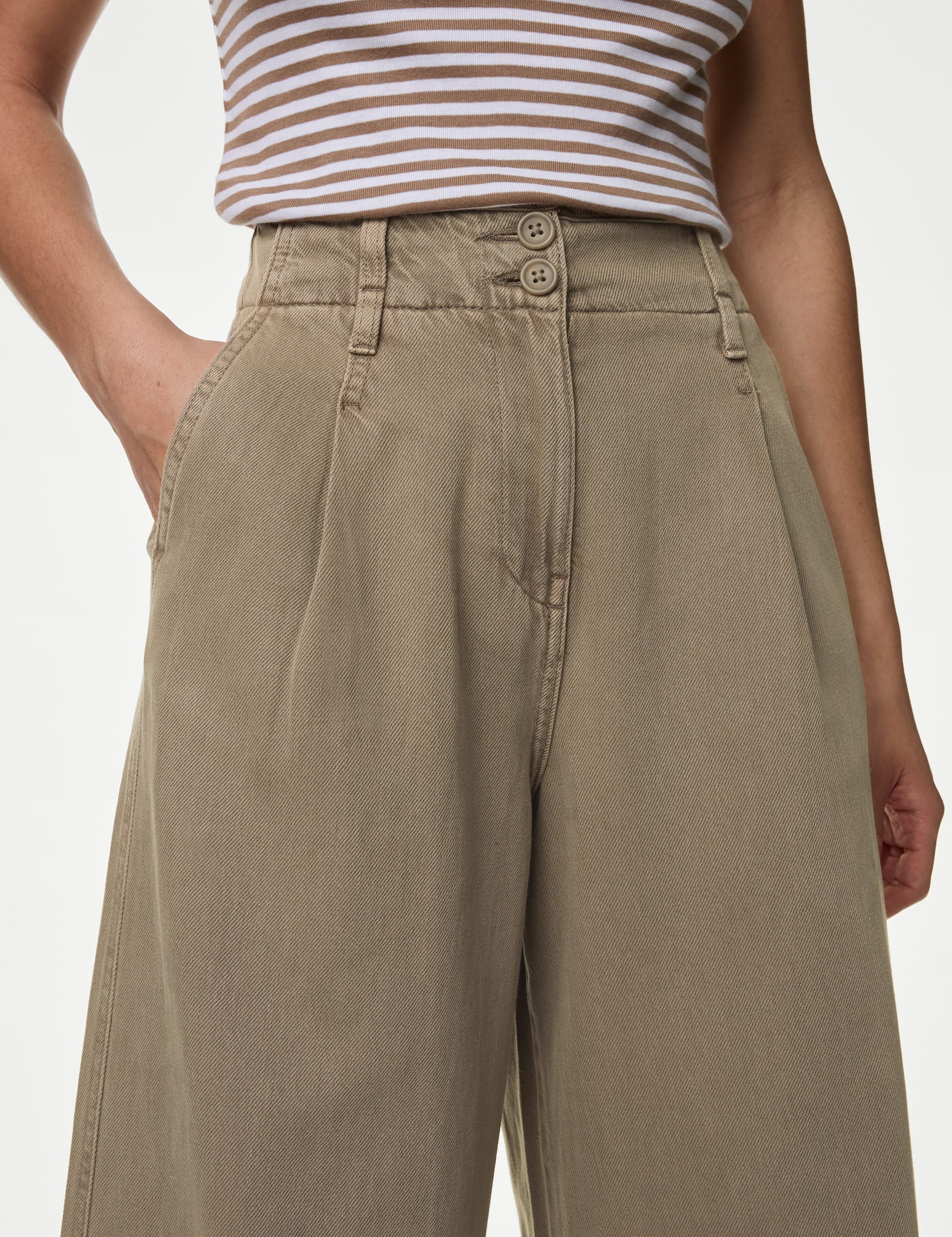 Capsule Trousers Brown