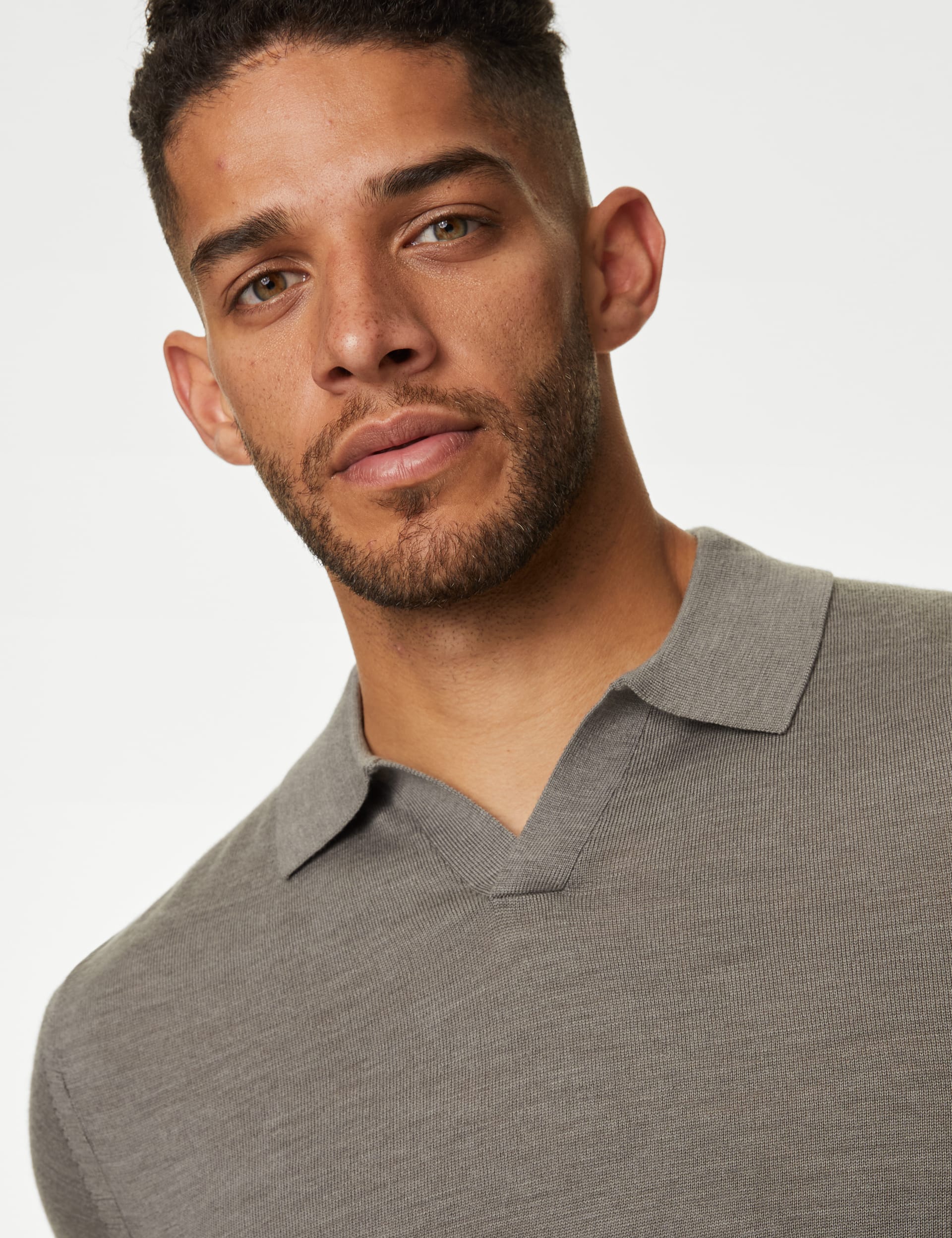 pure-extra-fine-merino-wool-knitted-polo-shirt-autograph-m-s