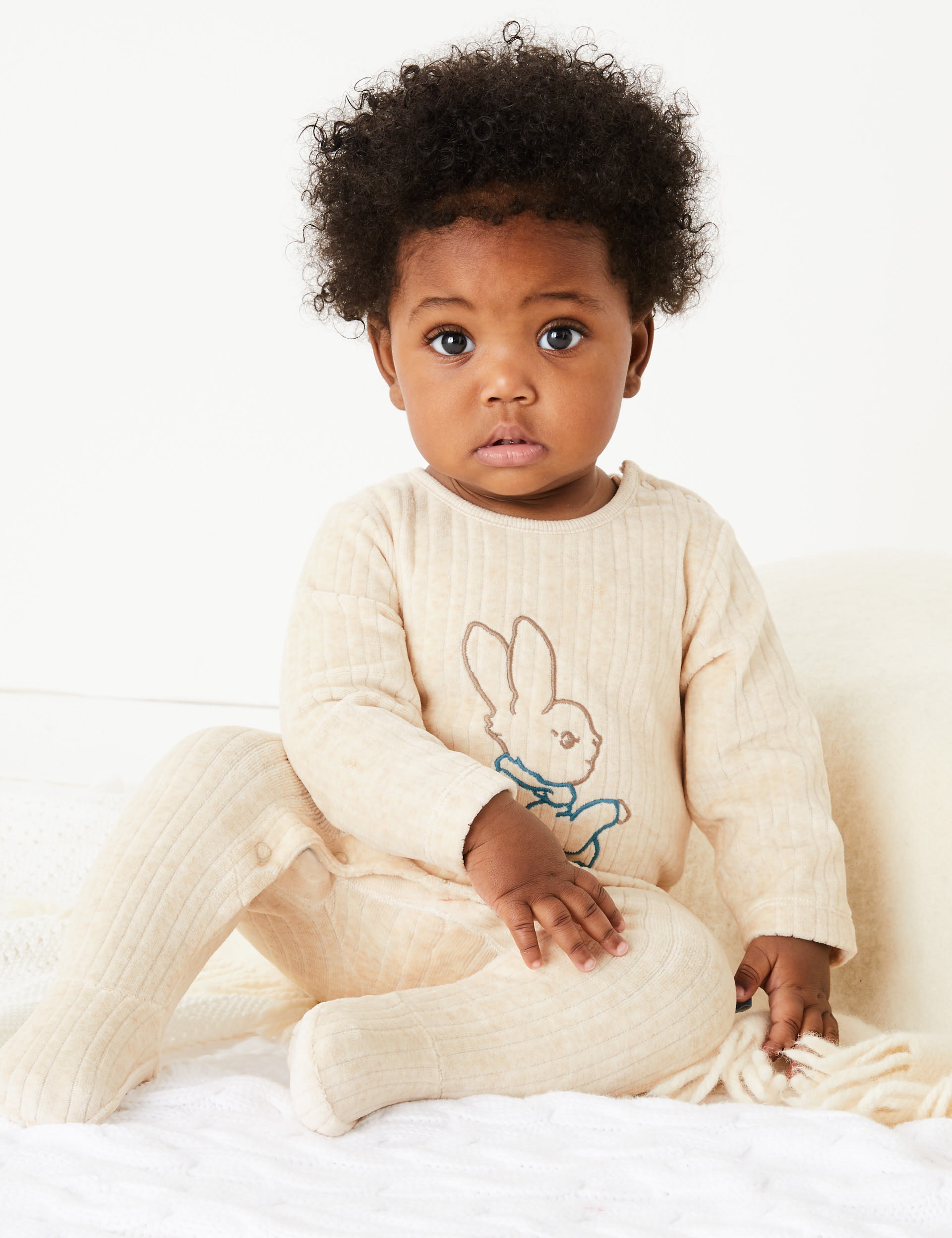 Velour Peter Rabbit™ Sleepsuit (7lbs-3 Yrs) | M&S IE