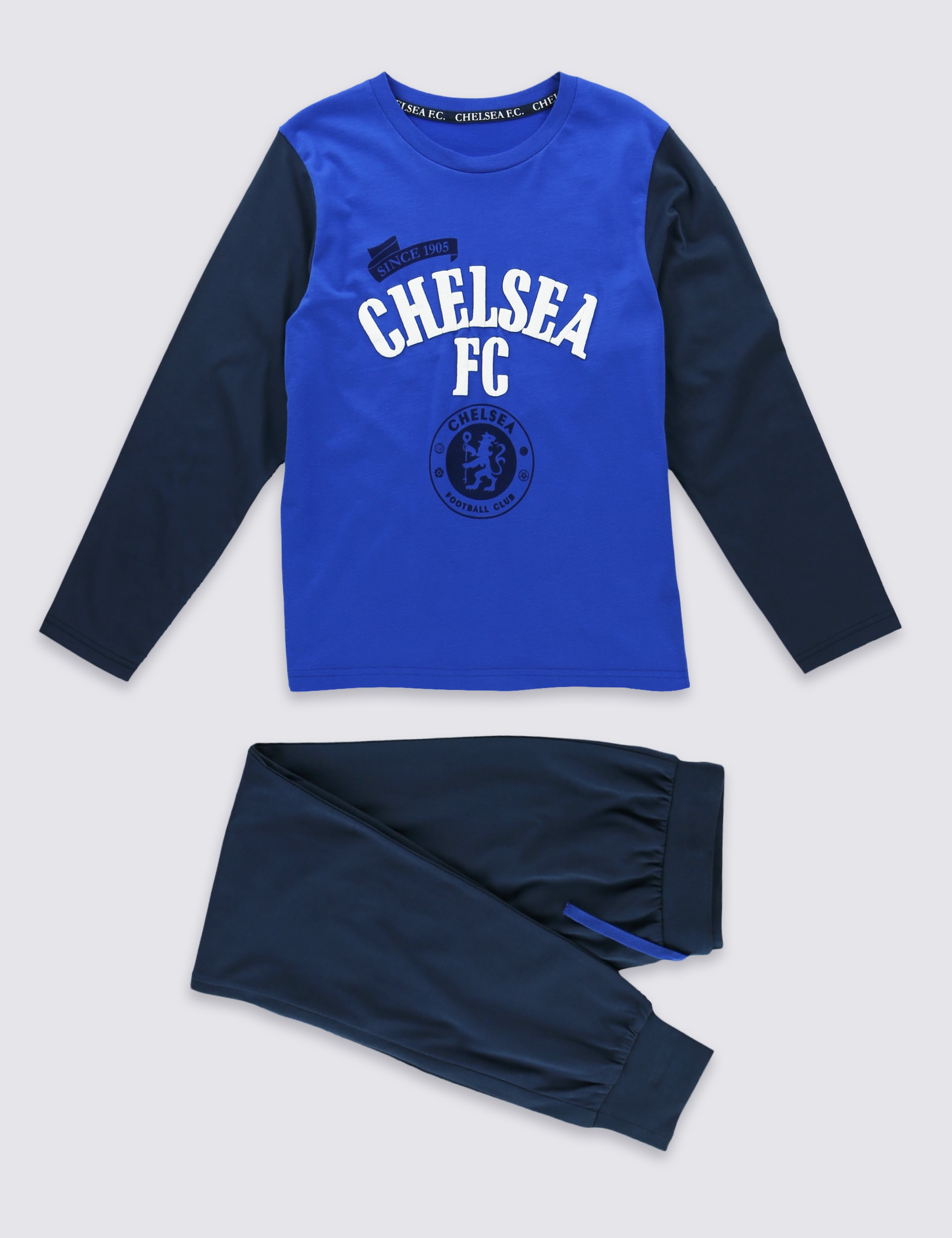 Chelsea Football Club Pyjamas (3-16 years) Image 2 of 7