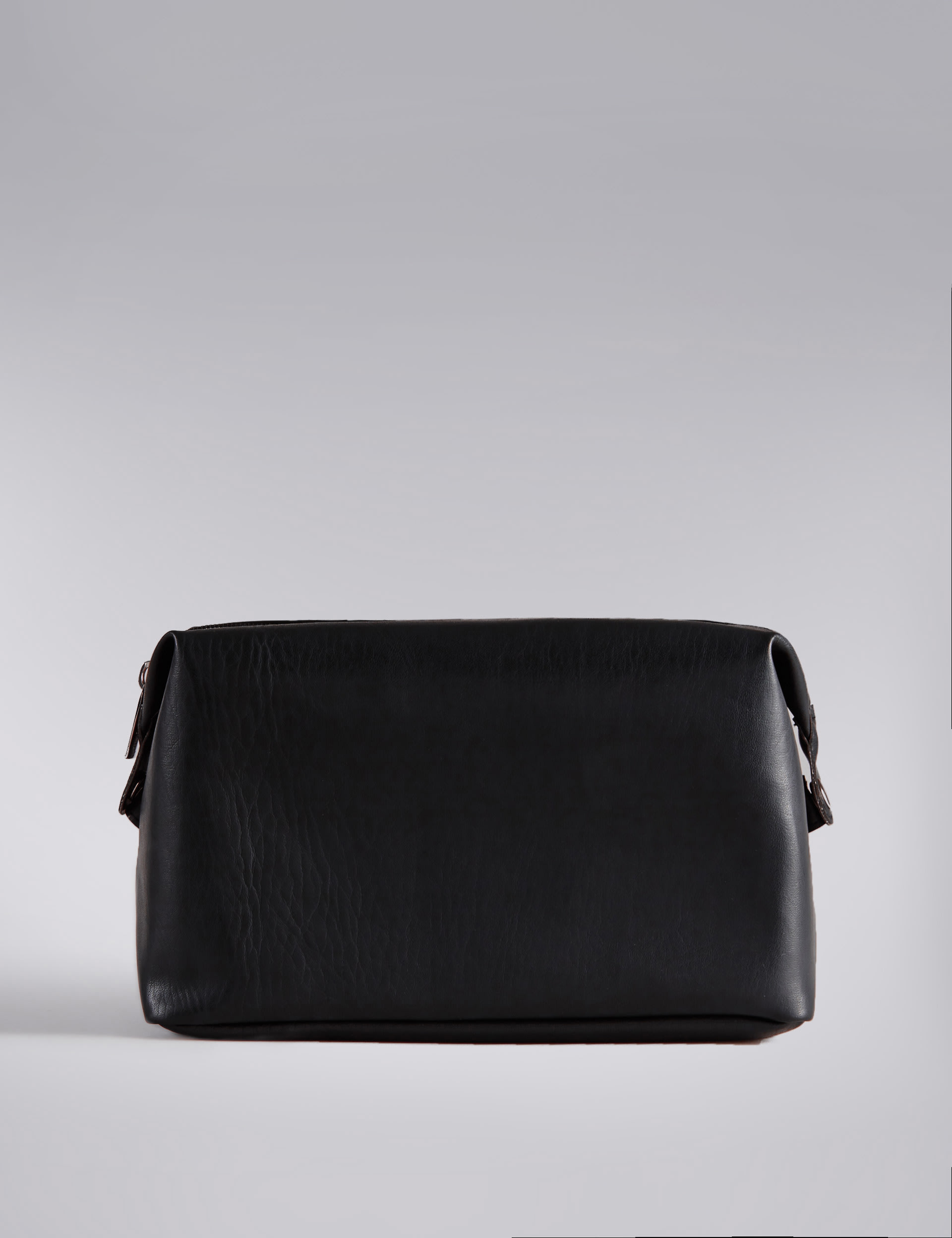 Wash Bag Image 1 of 2