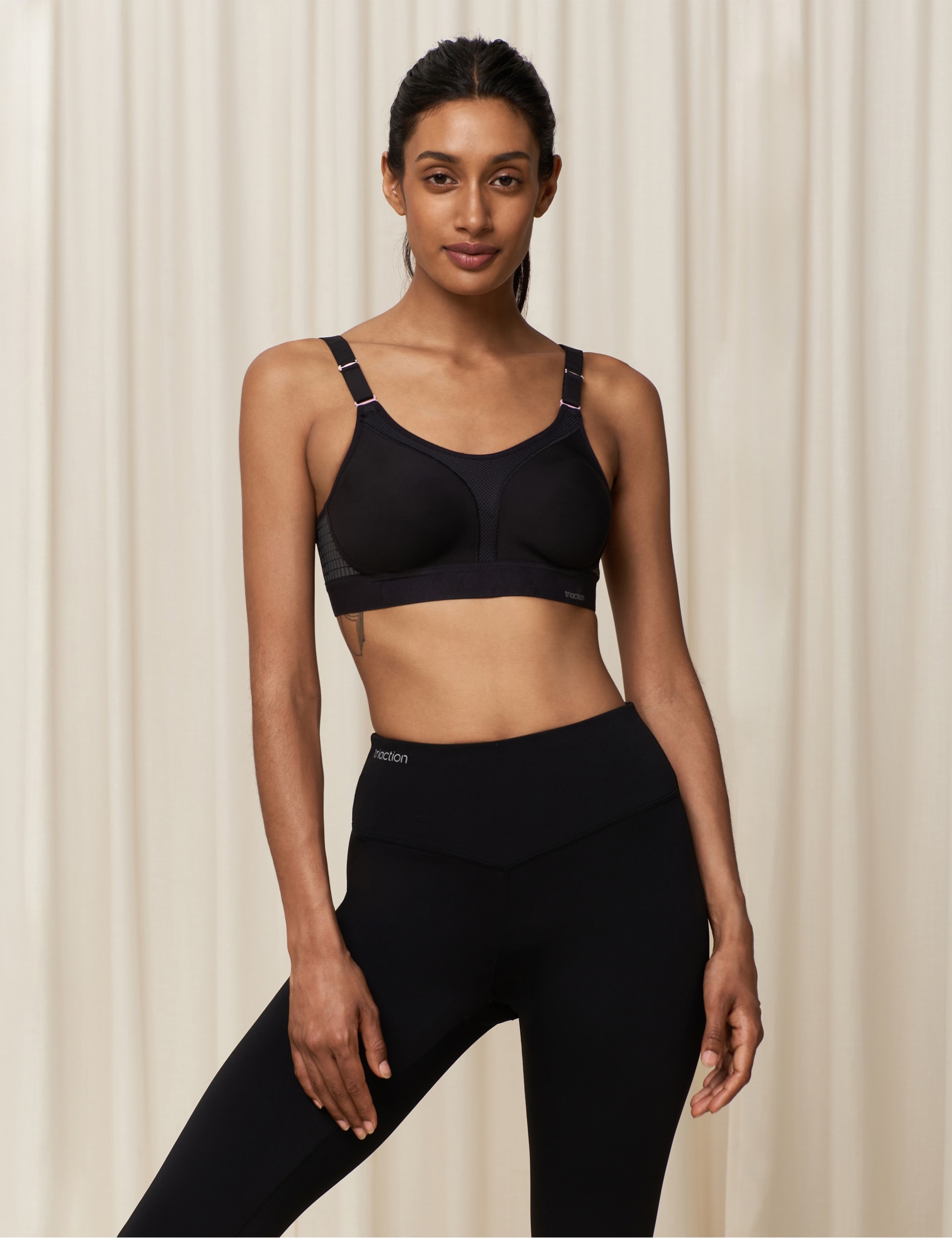 Triaction Extreme Lite Non-Wired Sports Bra