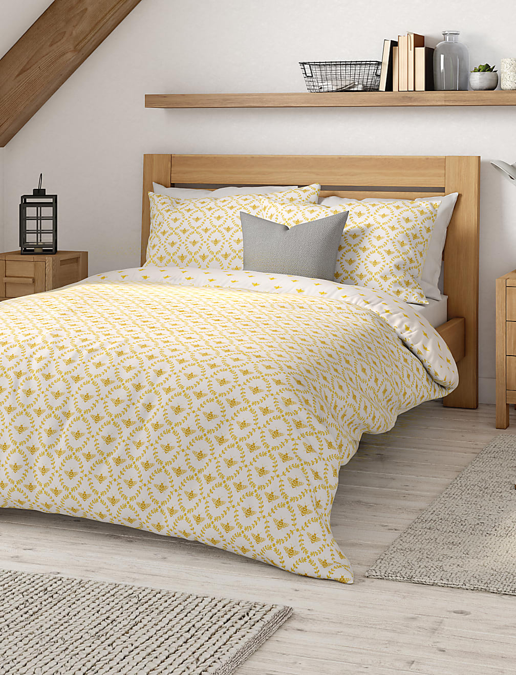 Cotton Blend Bee Bedding Set