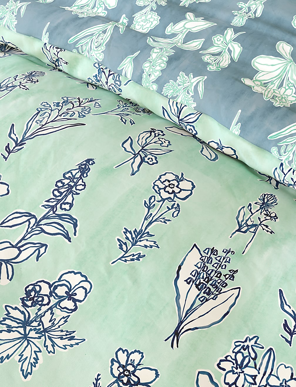 Pure Cotton Botanical Floral Bedding Set