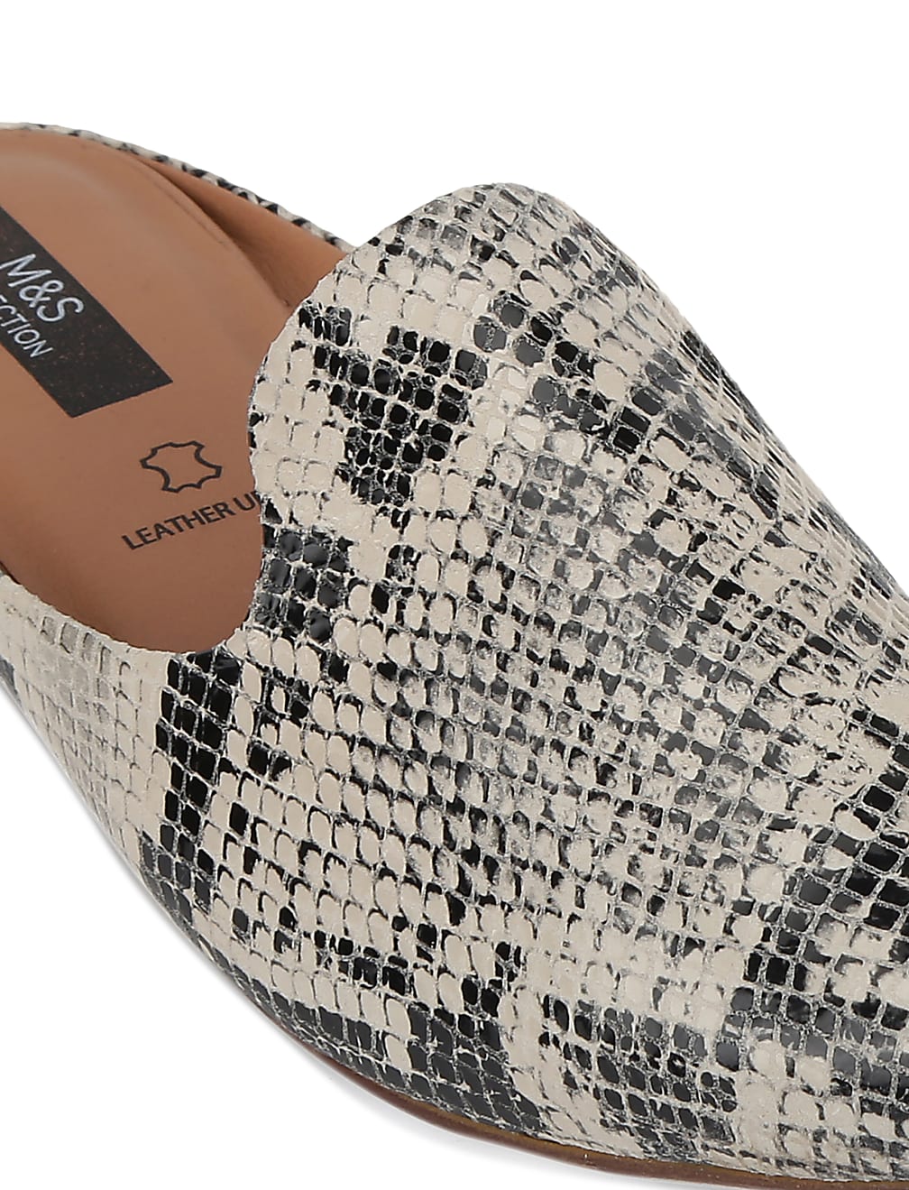 Amelia Shoe