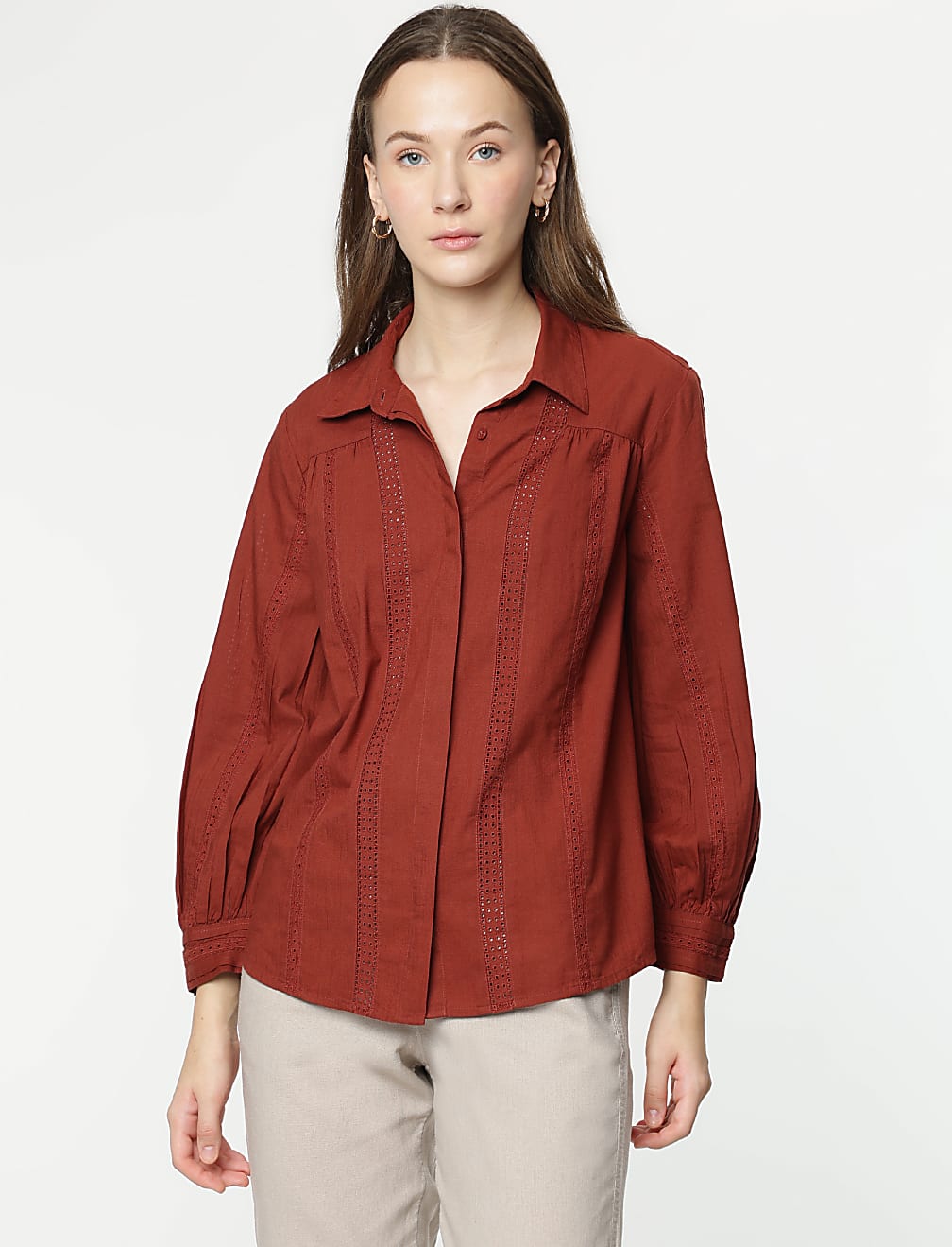 Cotton Rich Embroidery Spread Collar Shirt