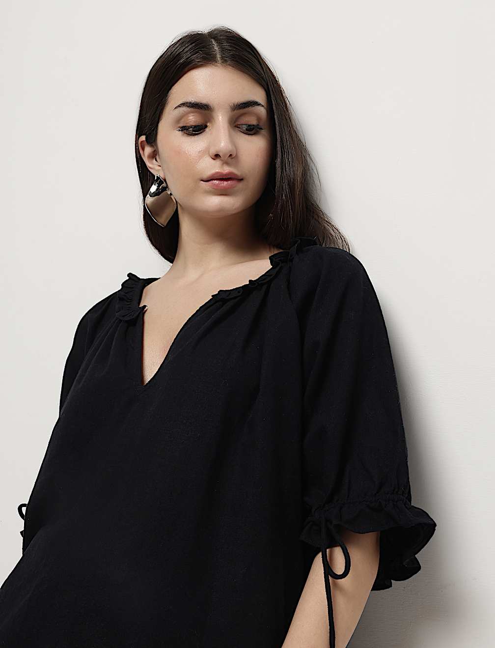 Linen Rich Ruffled Neck Blouson Top