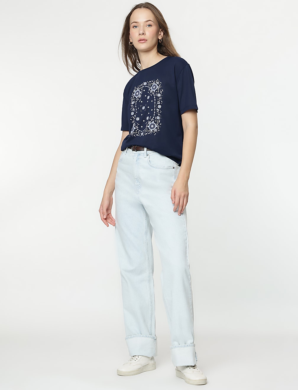 Round Neck Floral Printed T-Shirt
