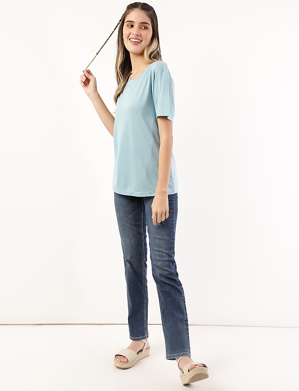 Relaxed Fit Crew Neck Tee