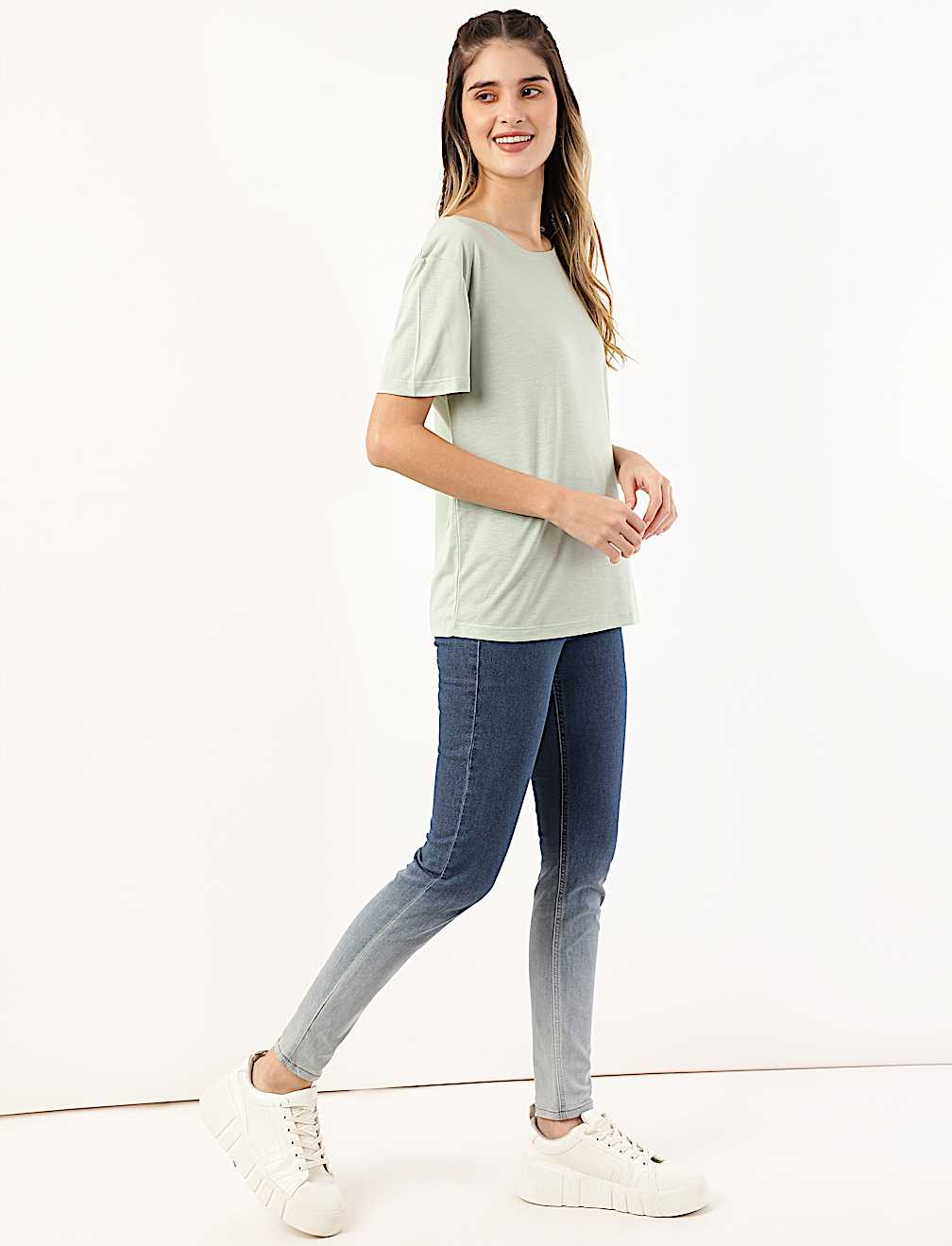 Relaxed Fit Crew Neck Tee