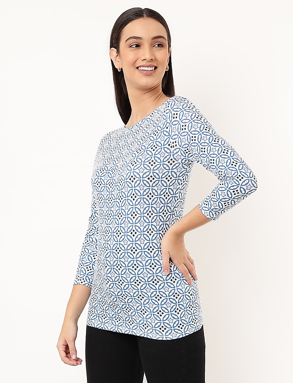 Cotton Mix Geometric Round Neck T-shirt