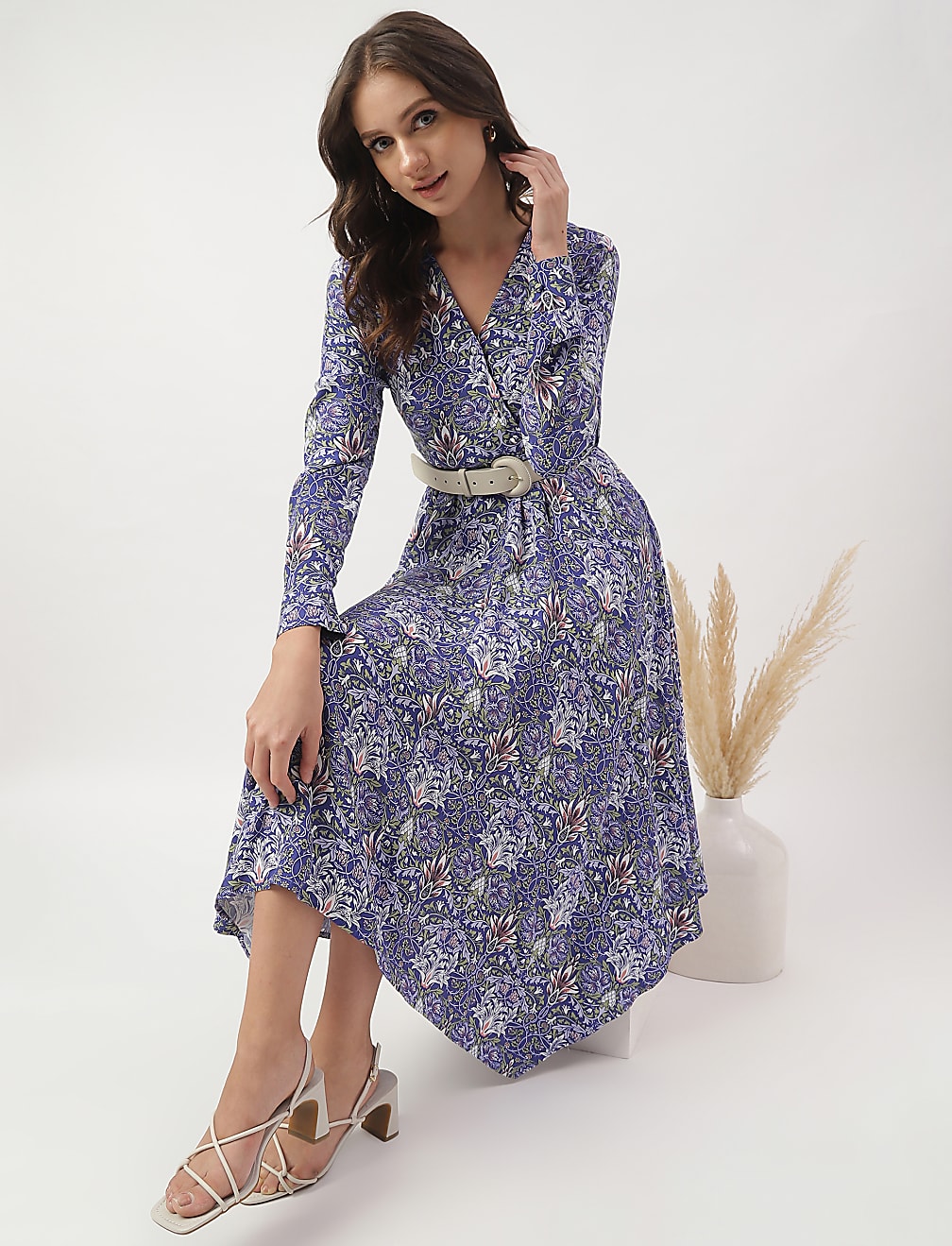 Floral hem dress store
