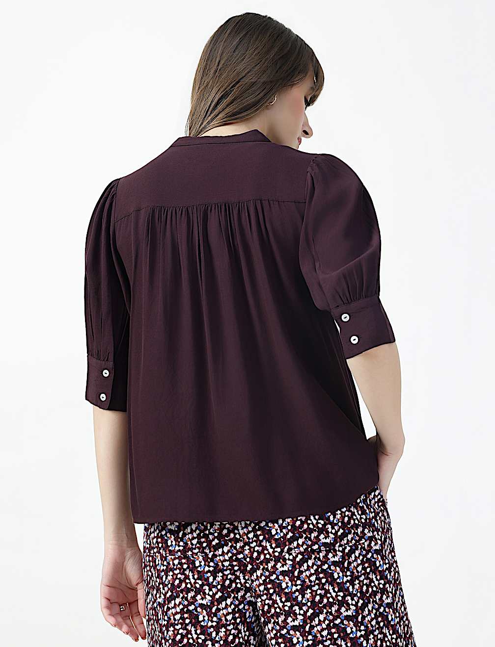 PUFF SLEEVED BLOUSE