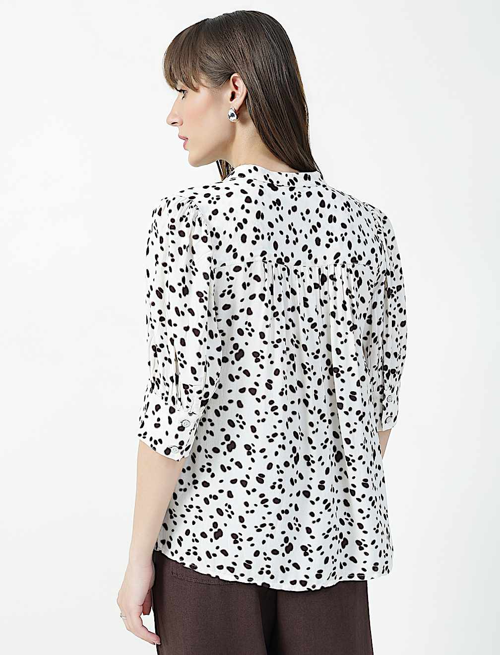 PUFF SLEEVED BLOUSE