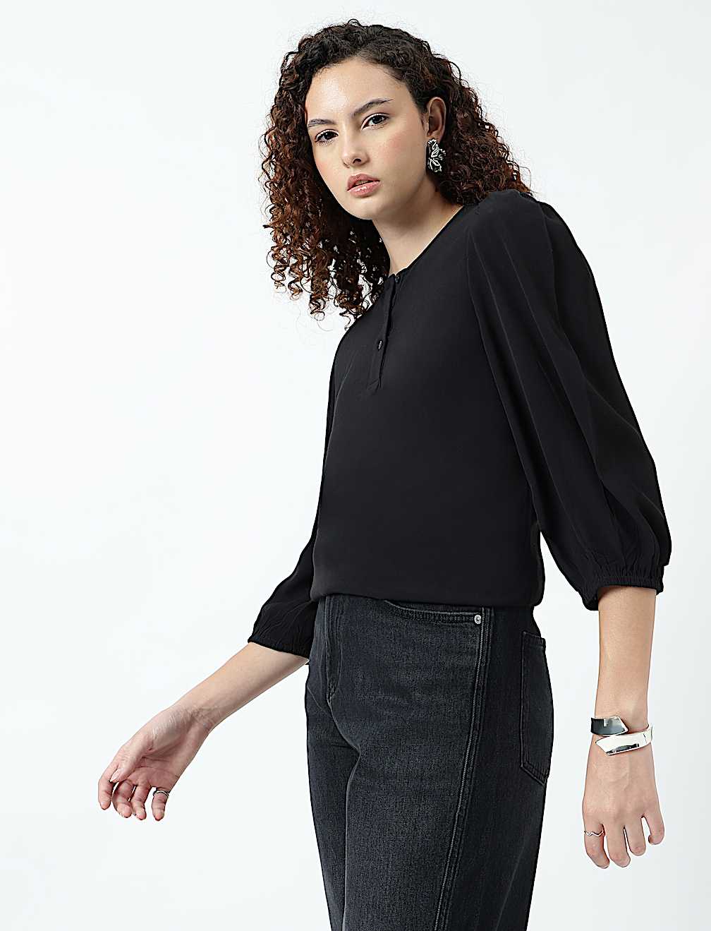 Henley Neck Puff Sleeve Shirt