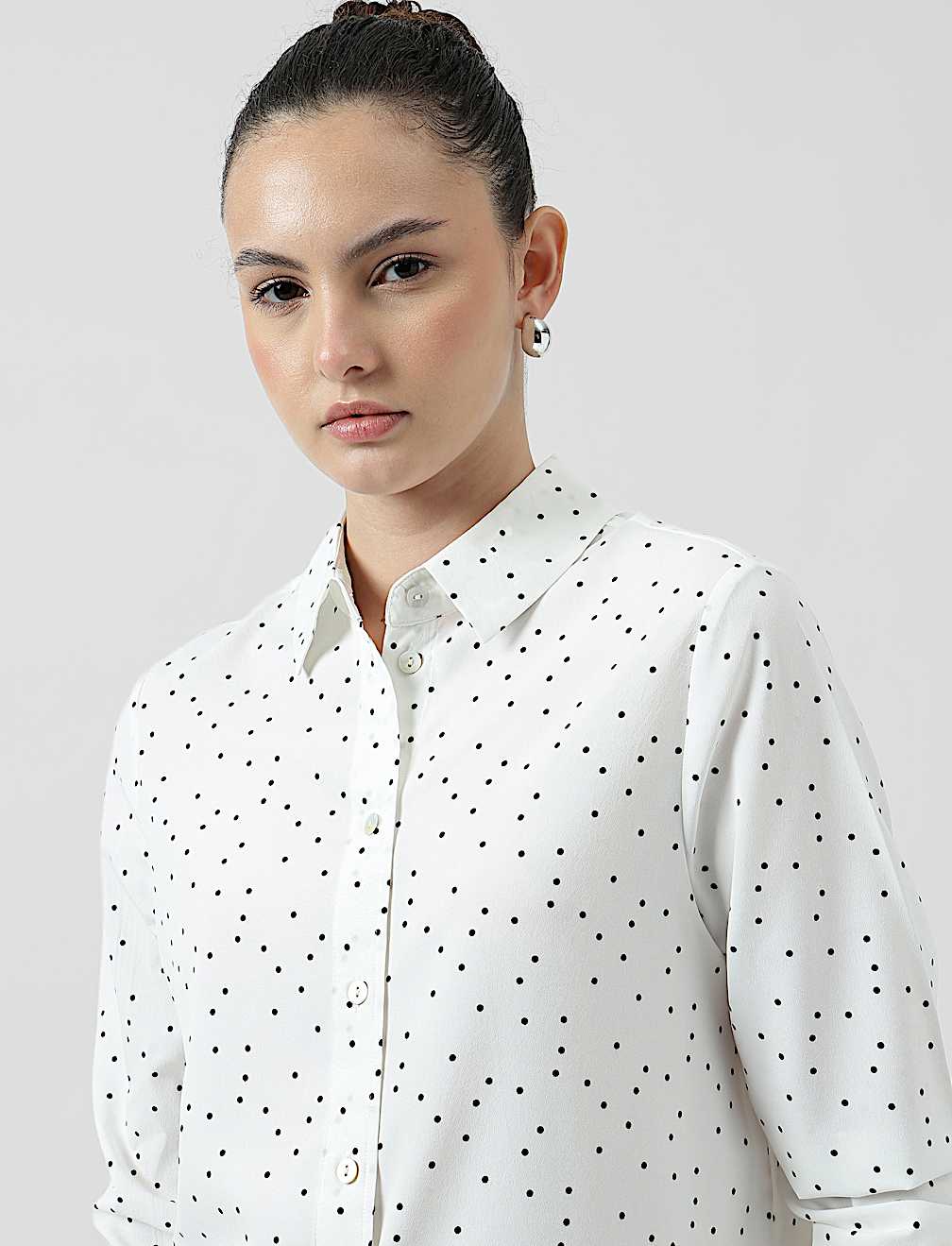 Regular Fit Classic Collar Shirt