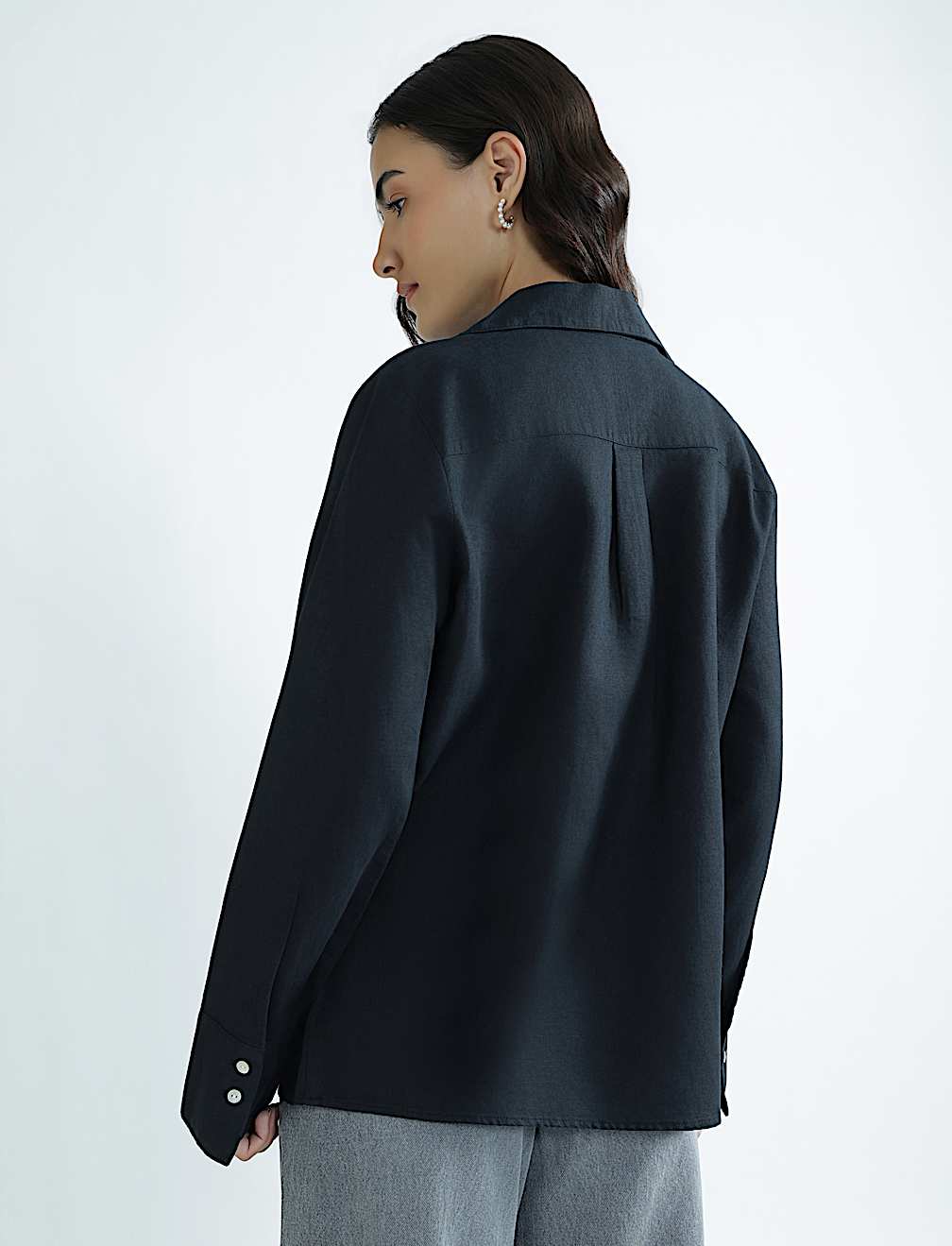 Linen Rich Spread Collar Plain Top