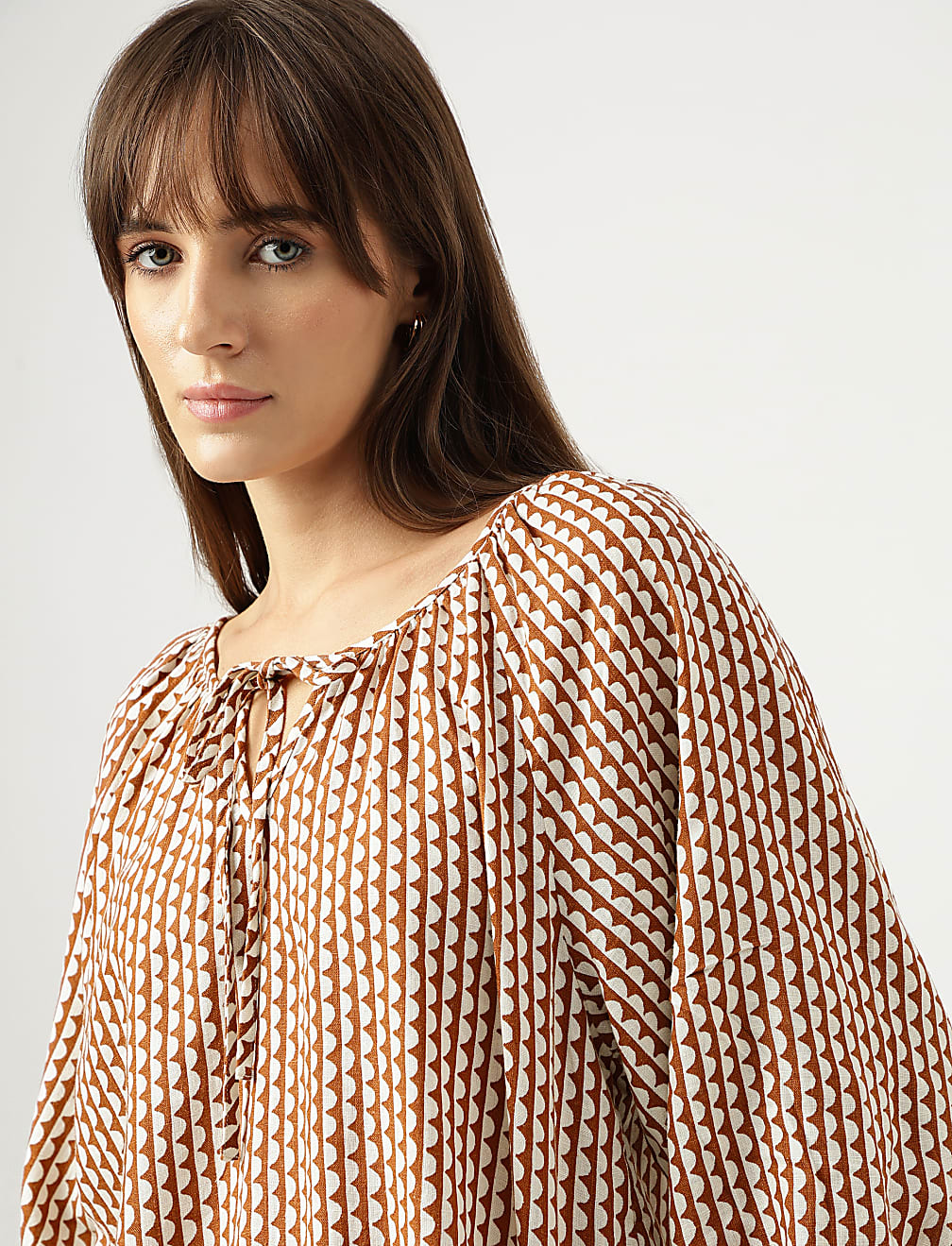 Linen Rich Geometric Print Tie-Ups Neck Top