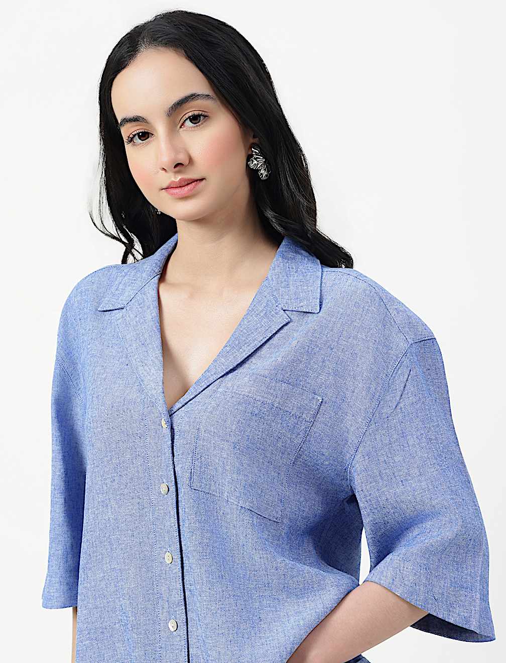 LINEN RICH RELAXED SHORT SLEEVE SHIRT