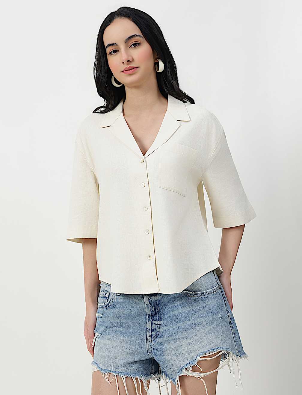 LINEN RICH RELAXED SHORT SLEEVE SHIRT