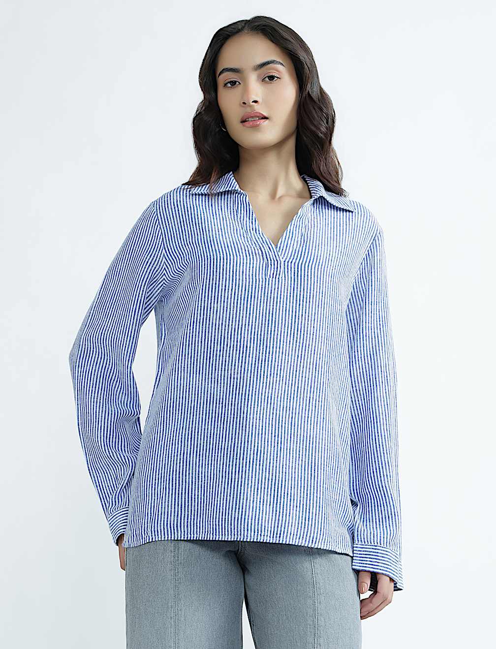 Linen Rich Plain Spread Collar Top