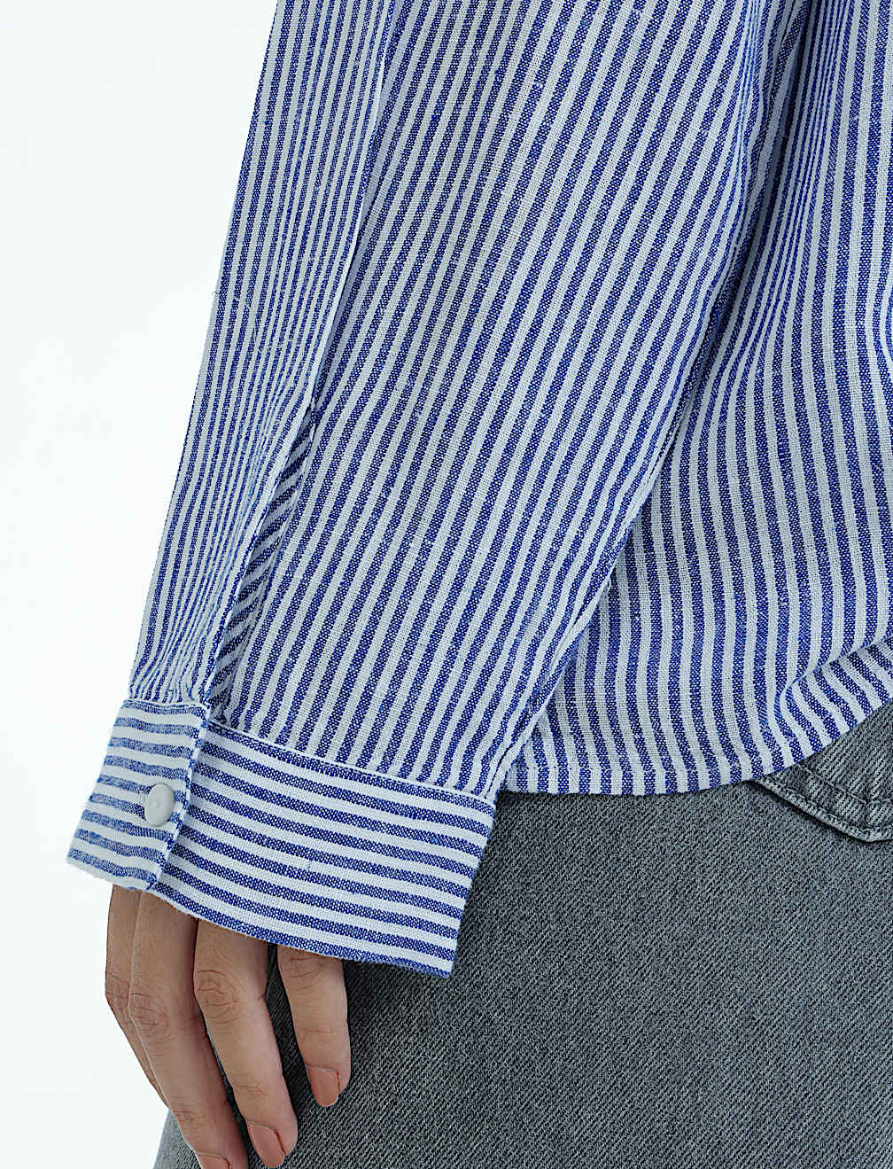 Linen Rich Plain Spread Collar Top
