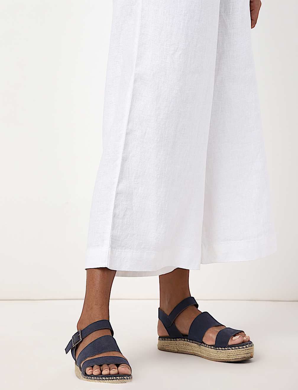 IFG Only 100% Linen WL Crop