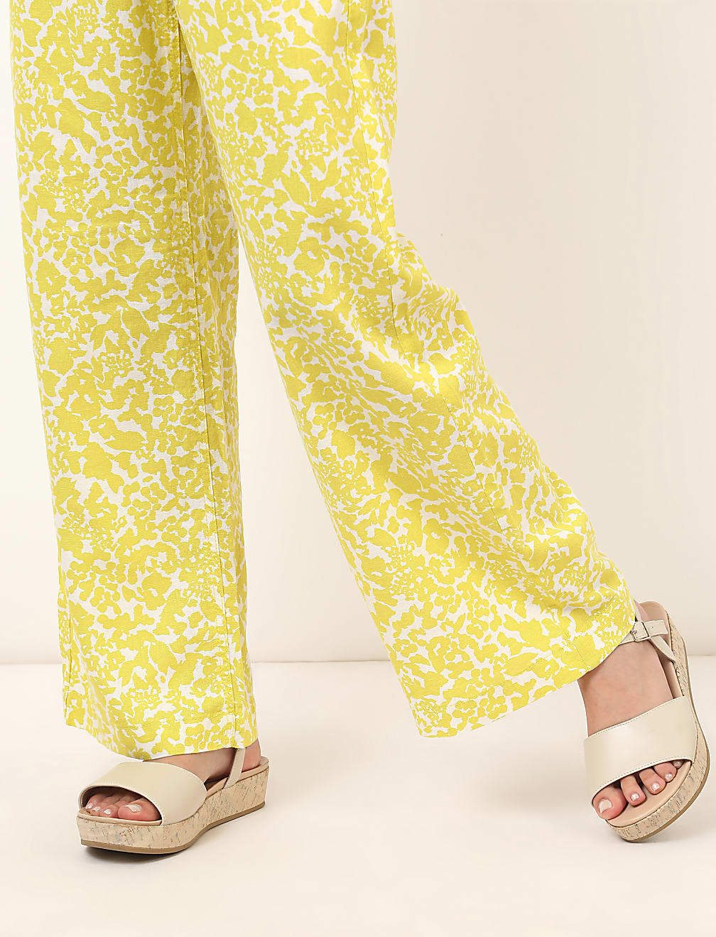 Linen rich Printed wide leg Pants
