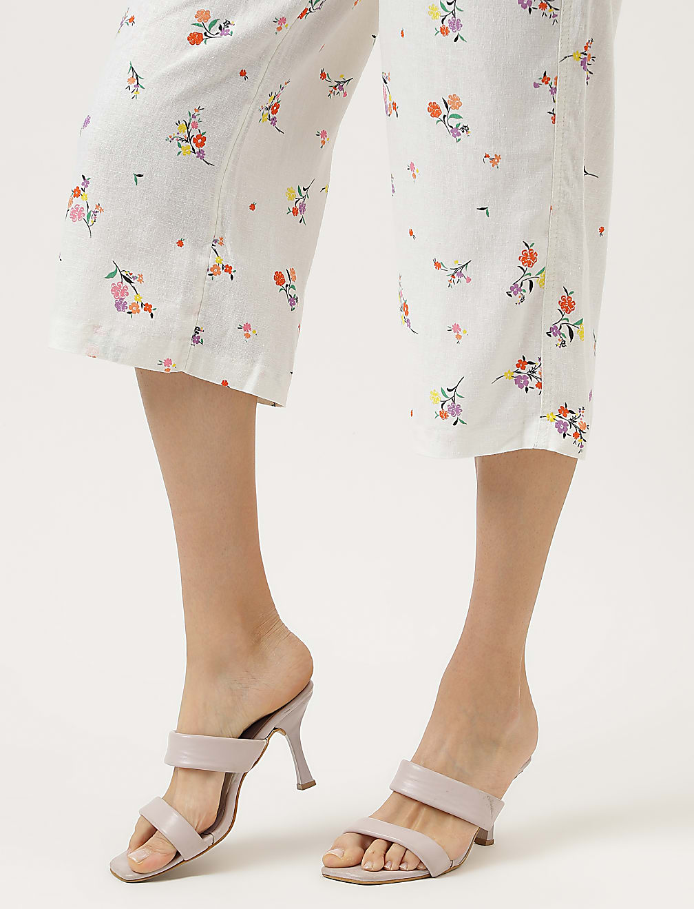 Floral Drawstring Trousers